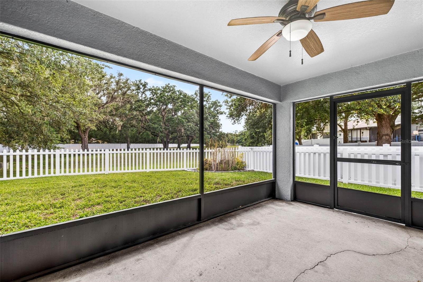 DEER PARK - Residential