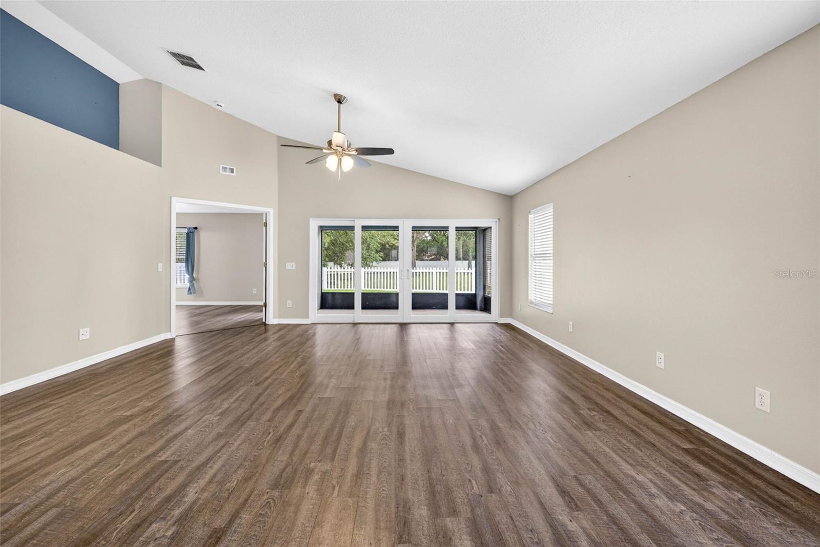 DEER PARK - Residential