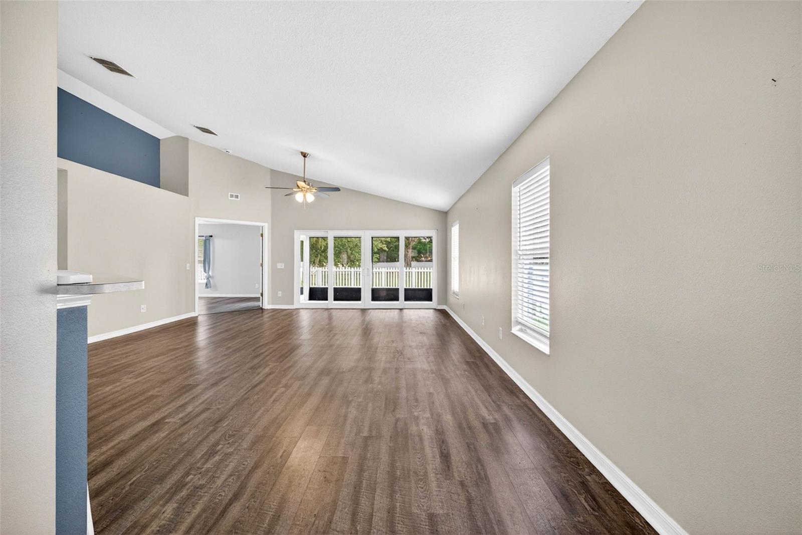 DEER PARK - Residential