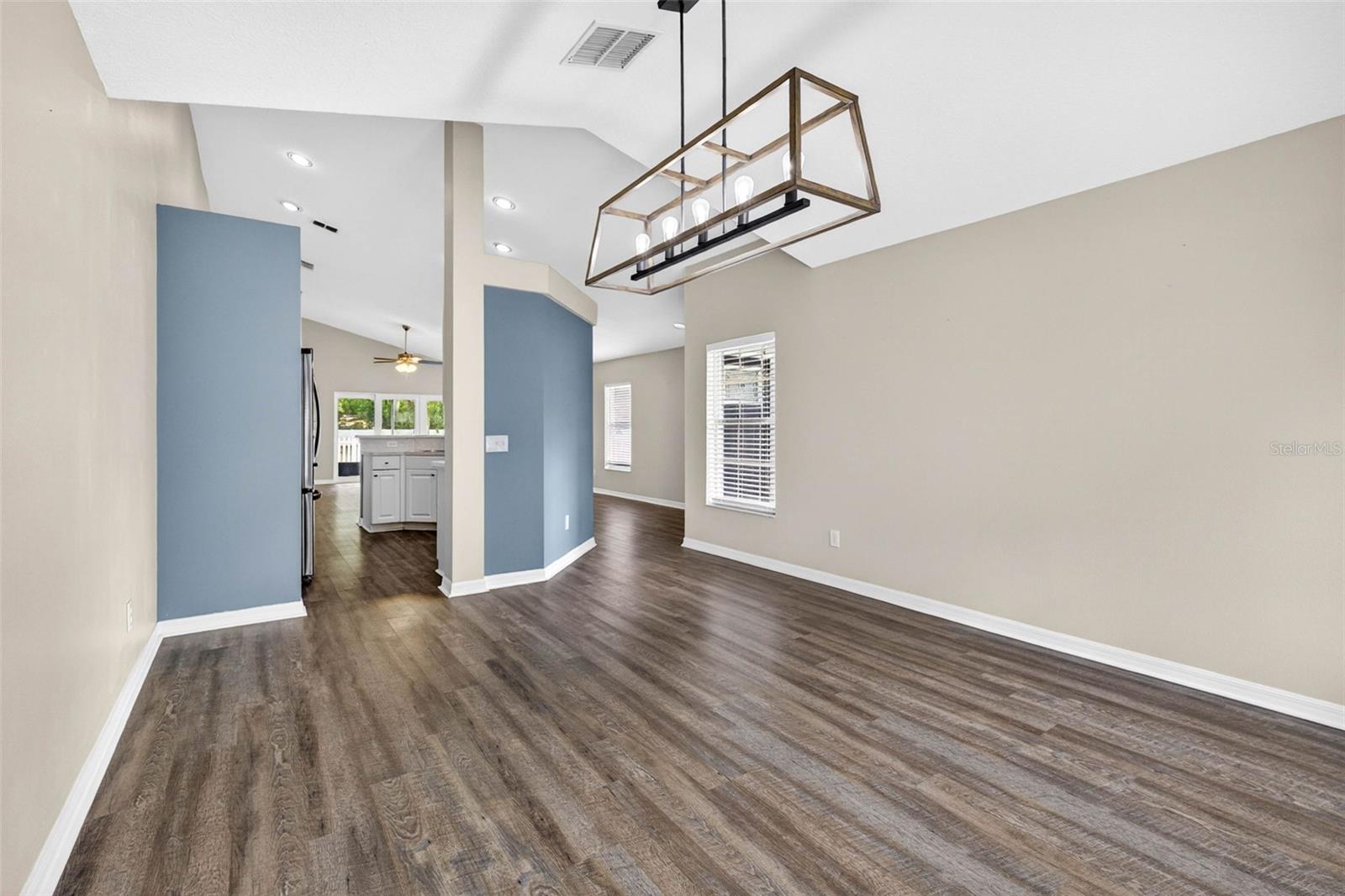 DEER PARK - Residential