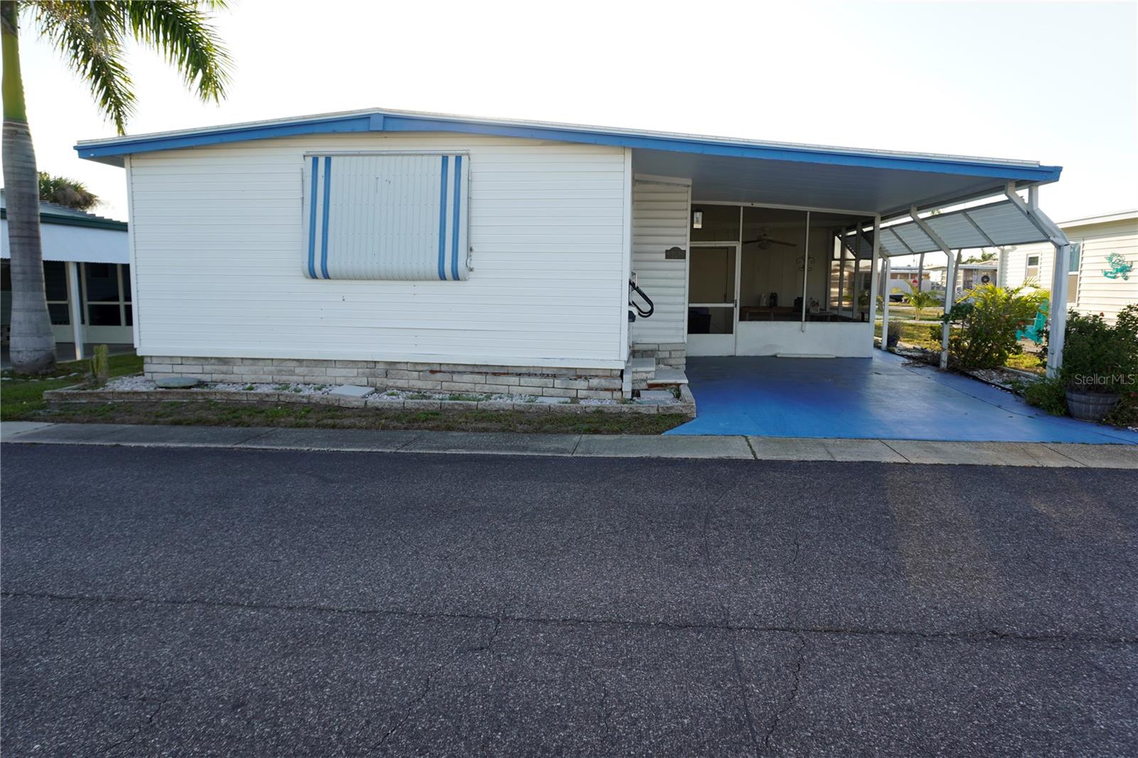 GOLDEN GATE MOBILE HOME PARK UNREC - Residential