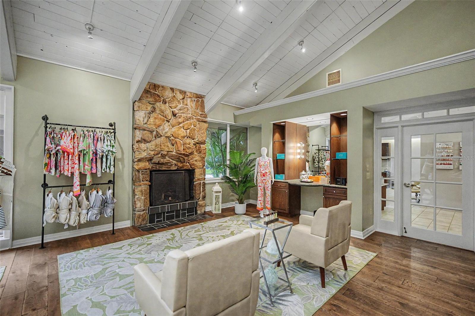 INNISBROOK - Residential