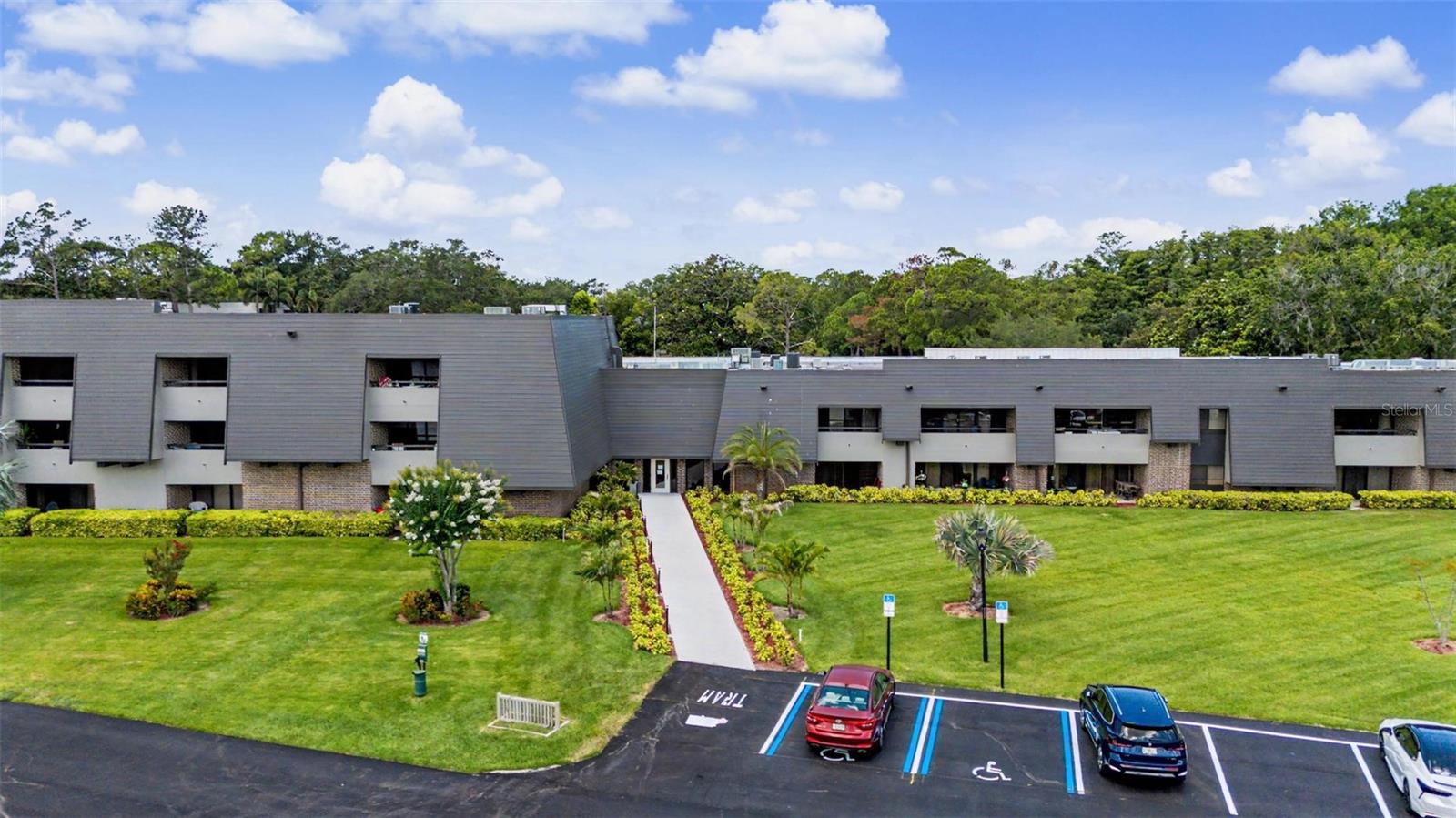INNISBROOK - Residential