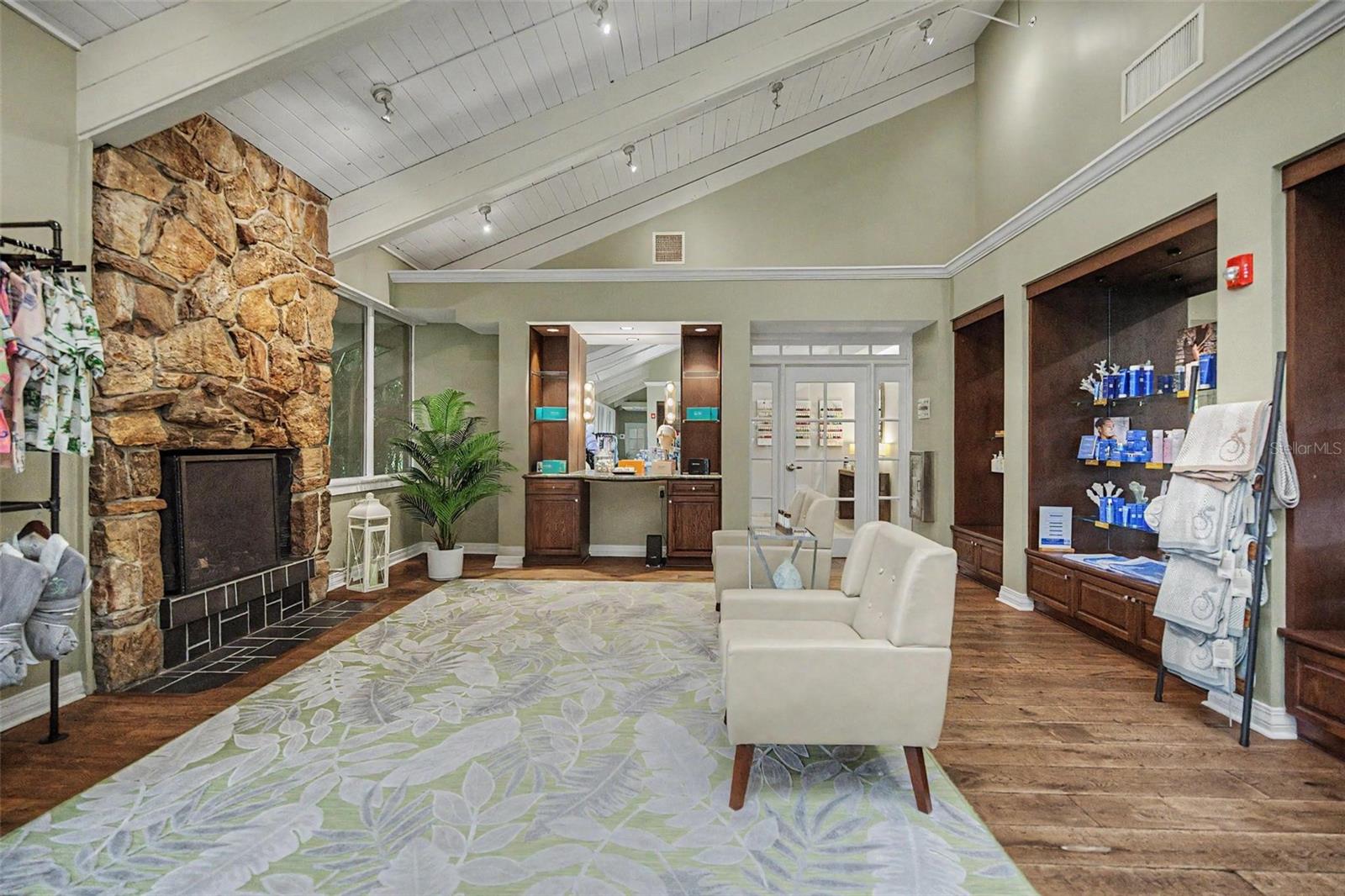 INNISBROOK - Residential
