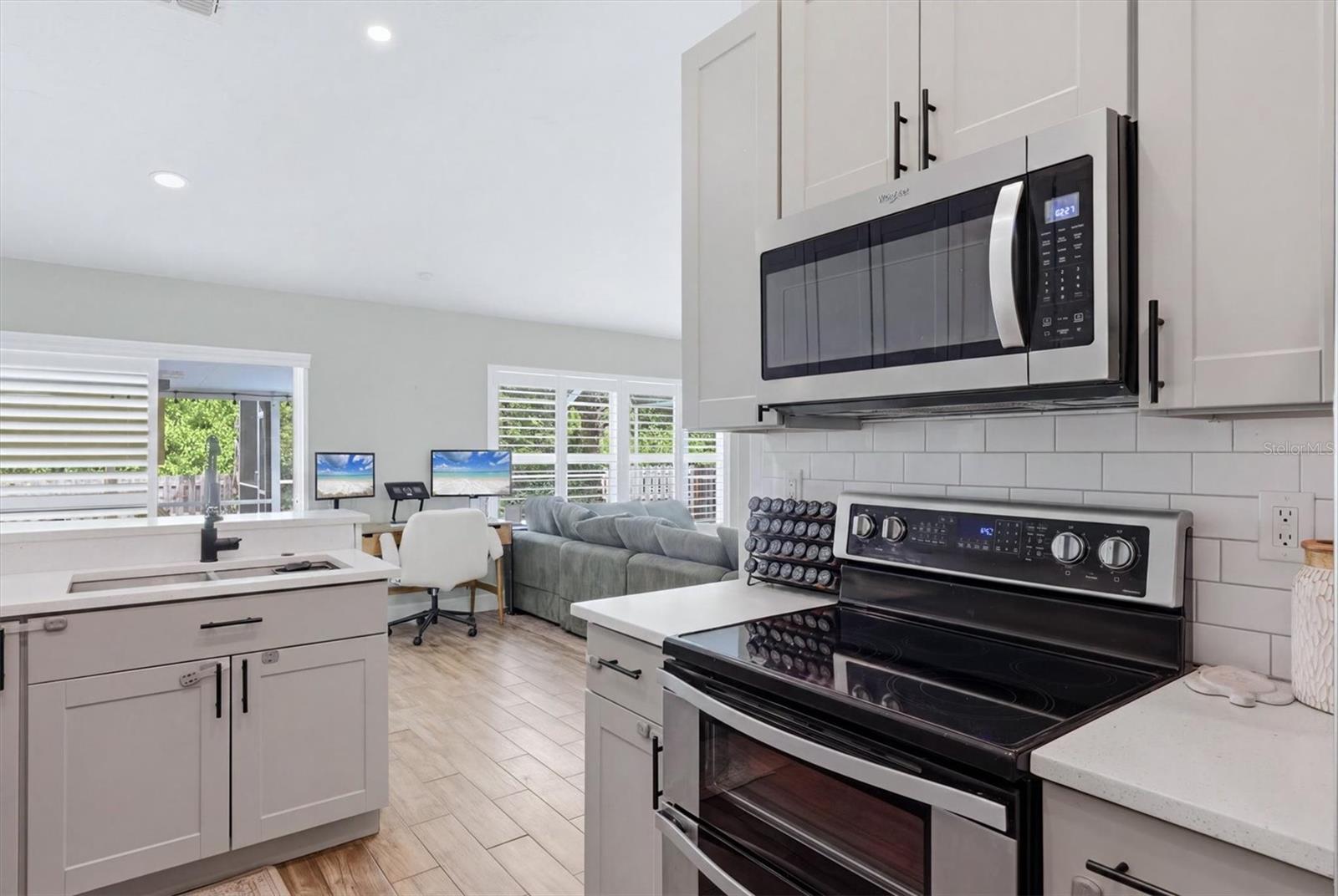 GATES CREEK - Residential