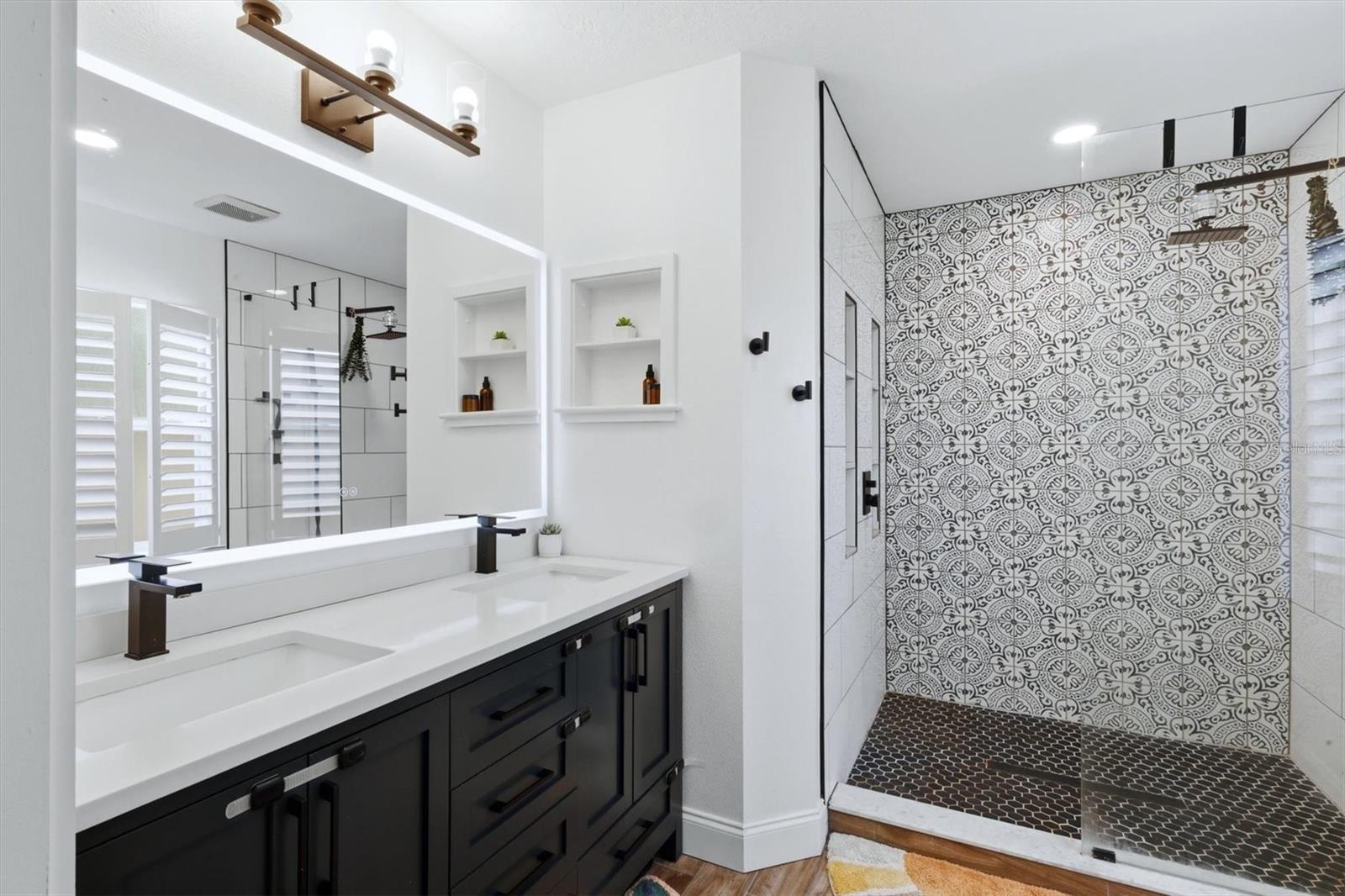 GATES CREEK - Residential
