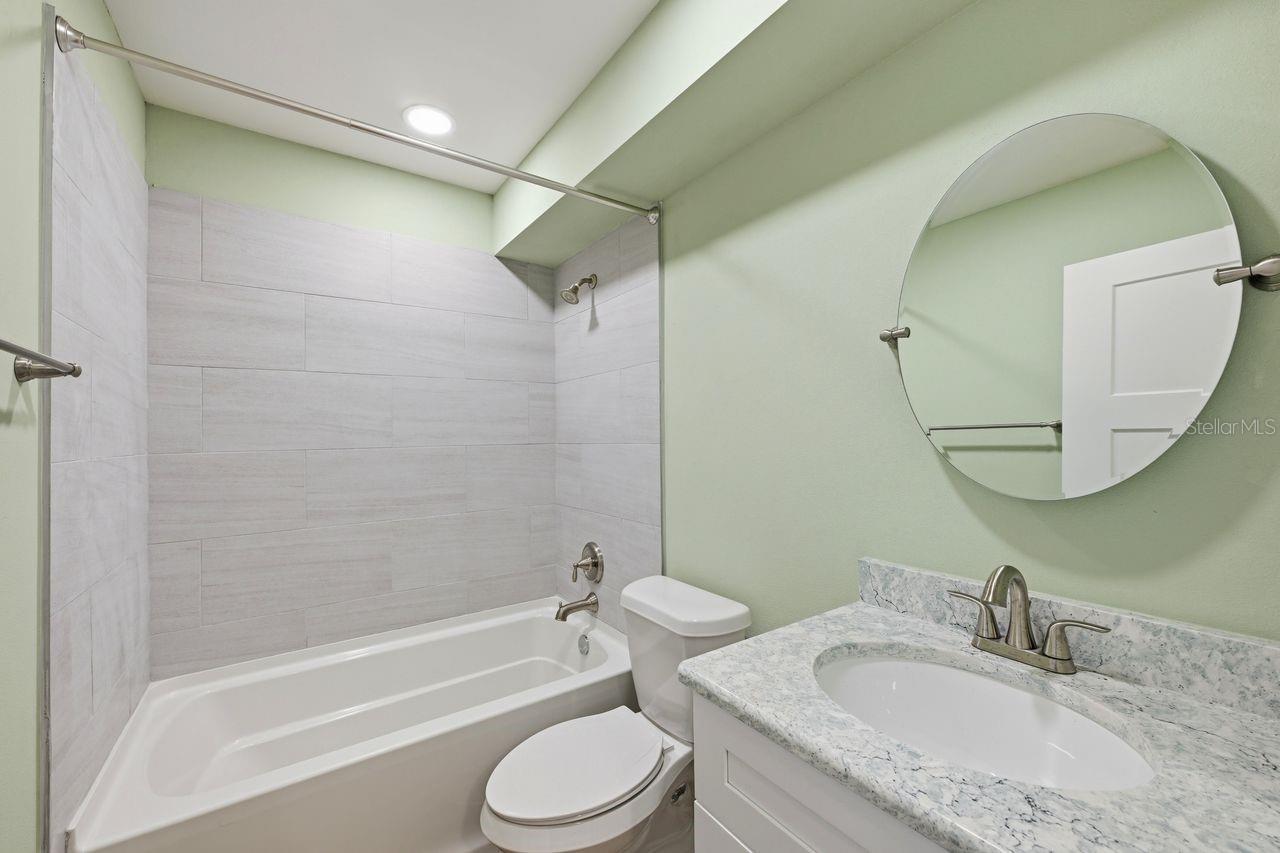 LAKEVIEW CONDO AT LAKE FREDRICA - Residential