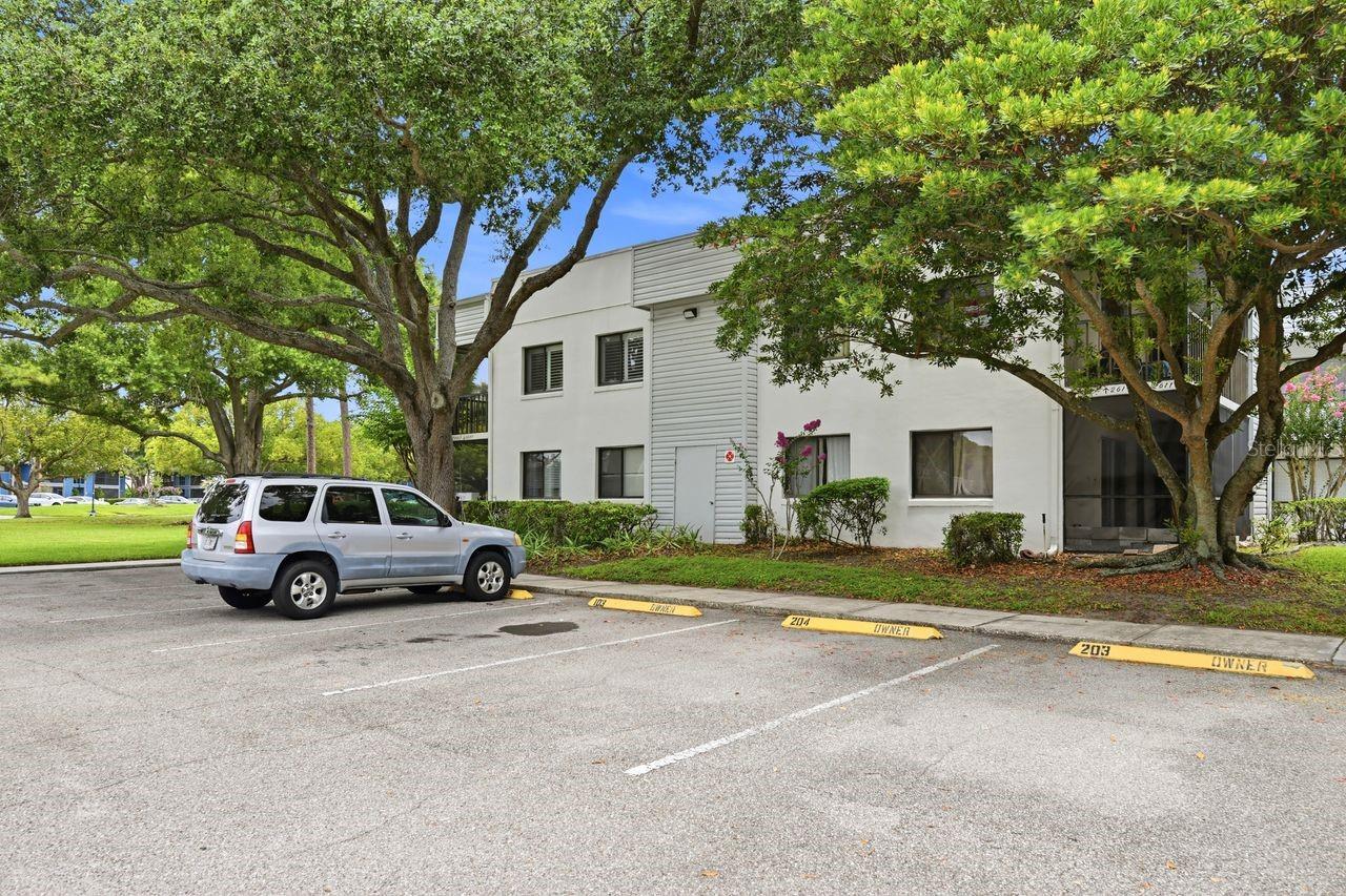 LAKEVIEW CONDO AT LAKE FREDRICA - Residential