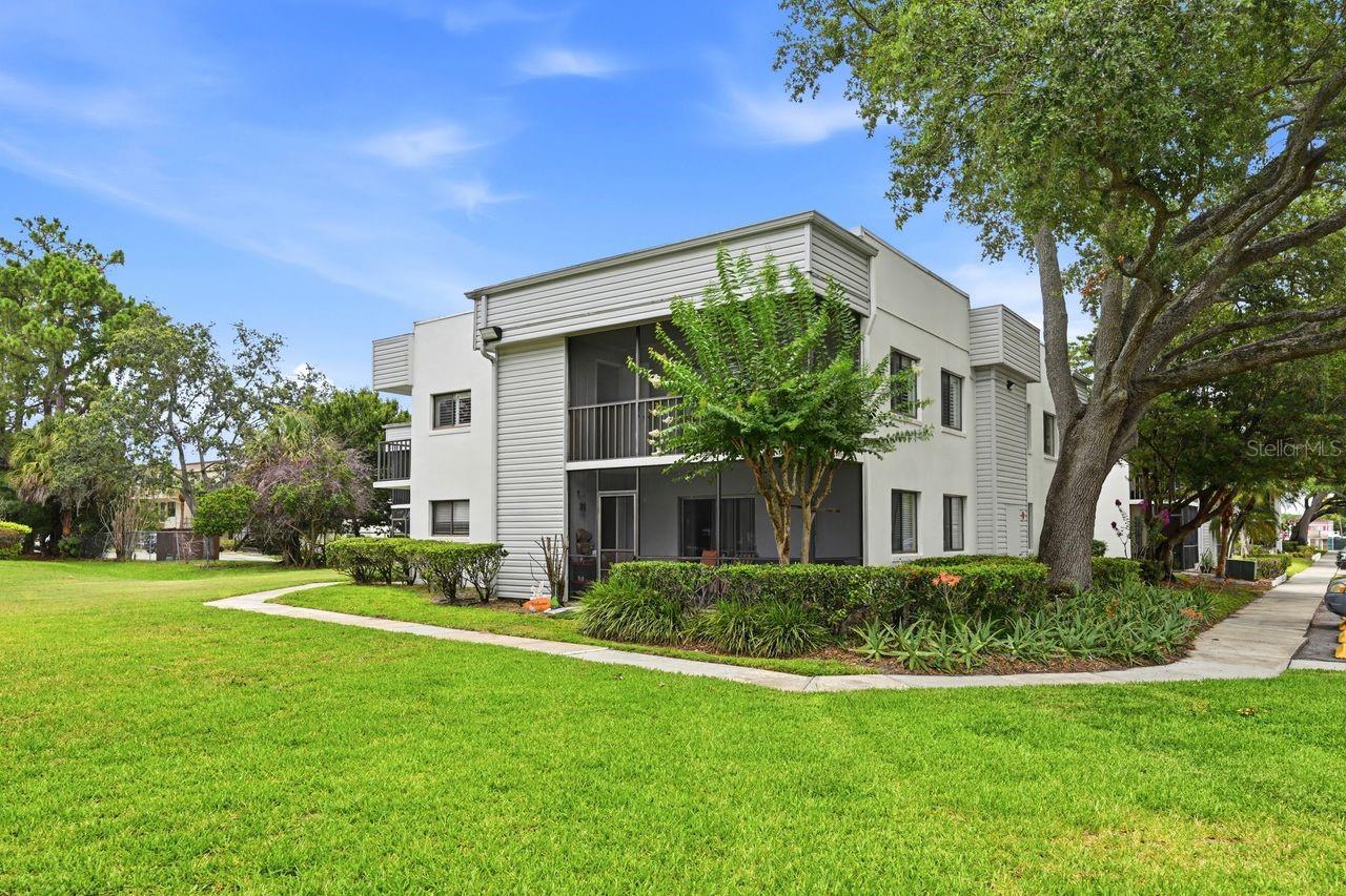 LAKEVIEW CONDO AT LAKE FREDRICA - Residential