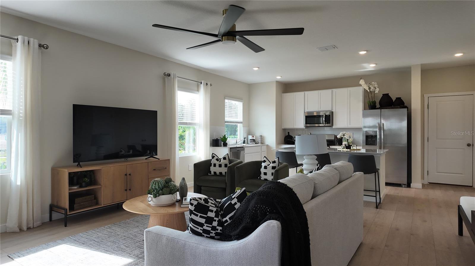 CROSSPRAIRIE 32S - Residential
