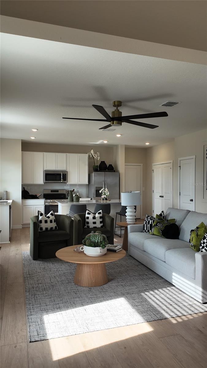 CROSSPRAIRIE 32S - Residential