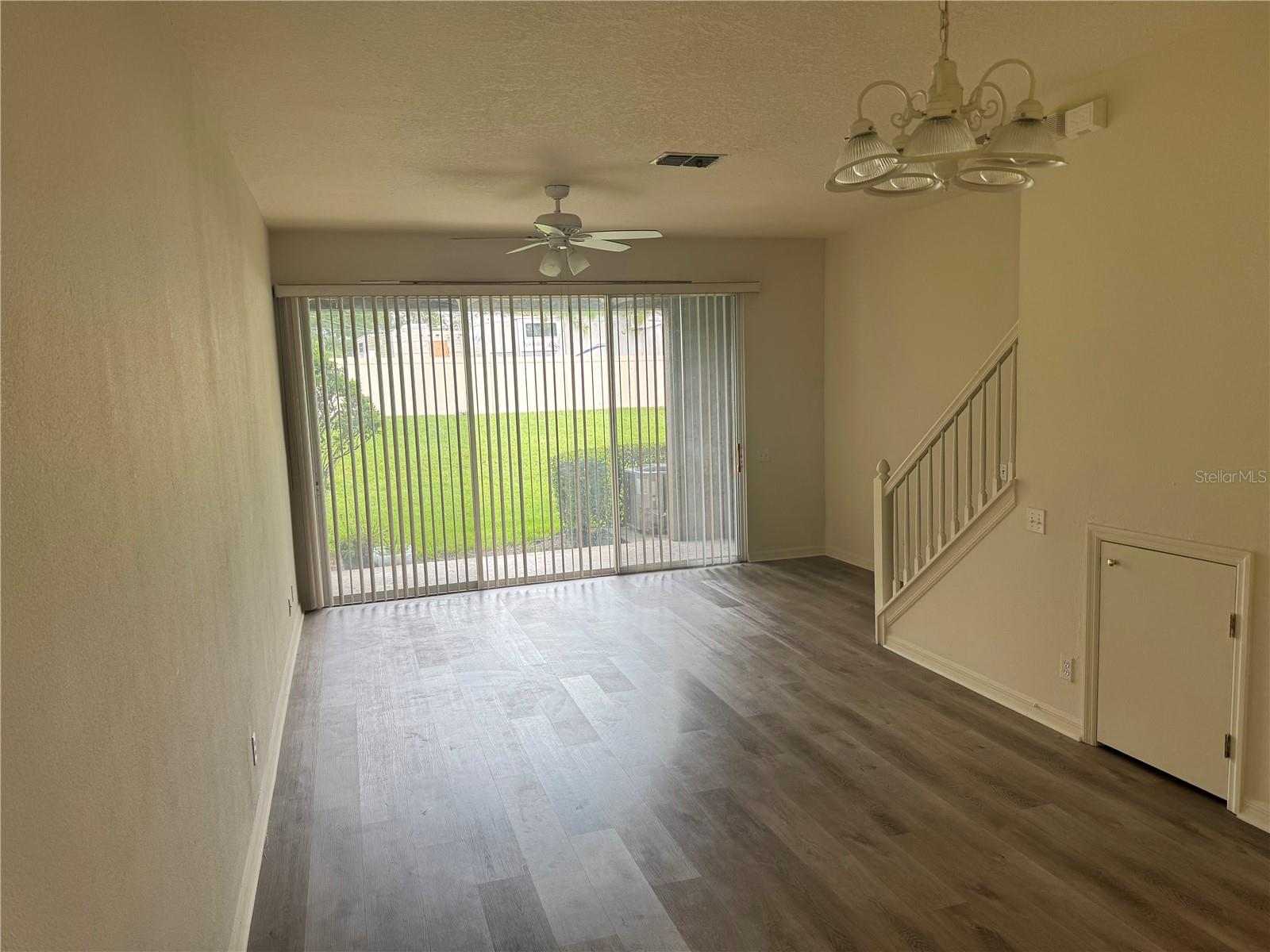 TOWNHOMES AT SABAL POINTE - Residential Lease