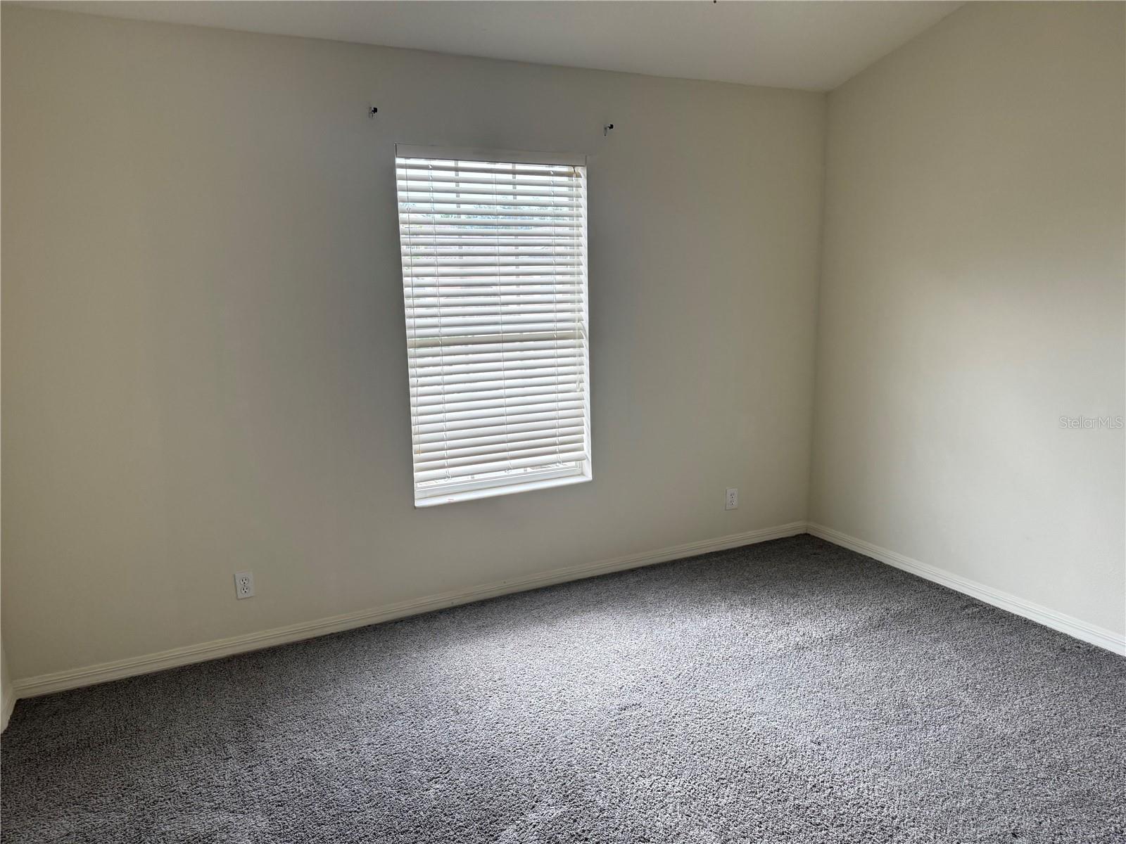TOWNHOMES AT SABAL POINTE - Residential Lease