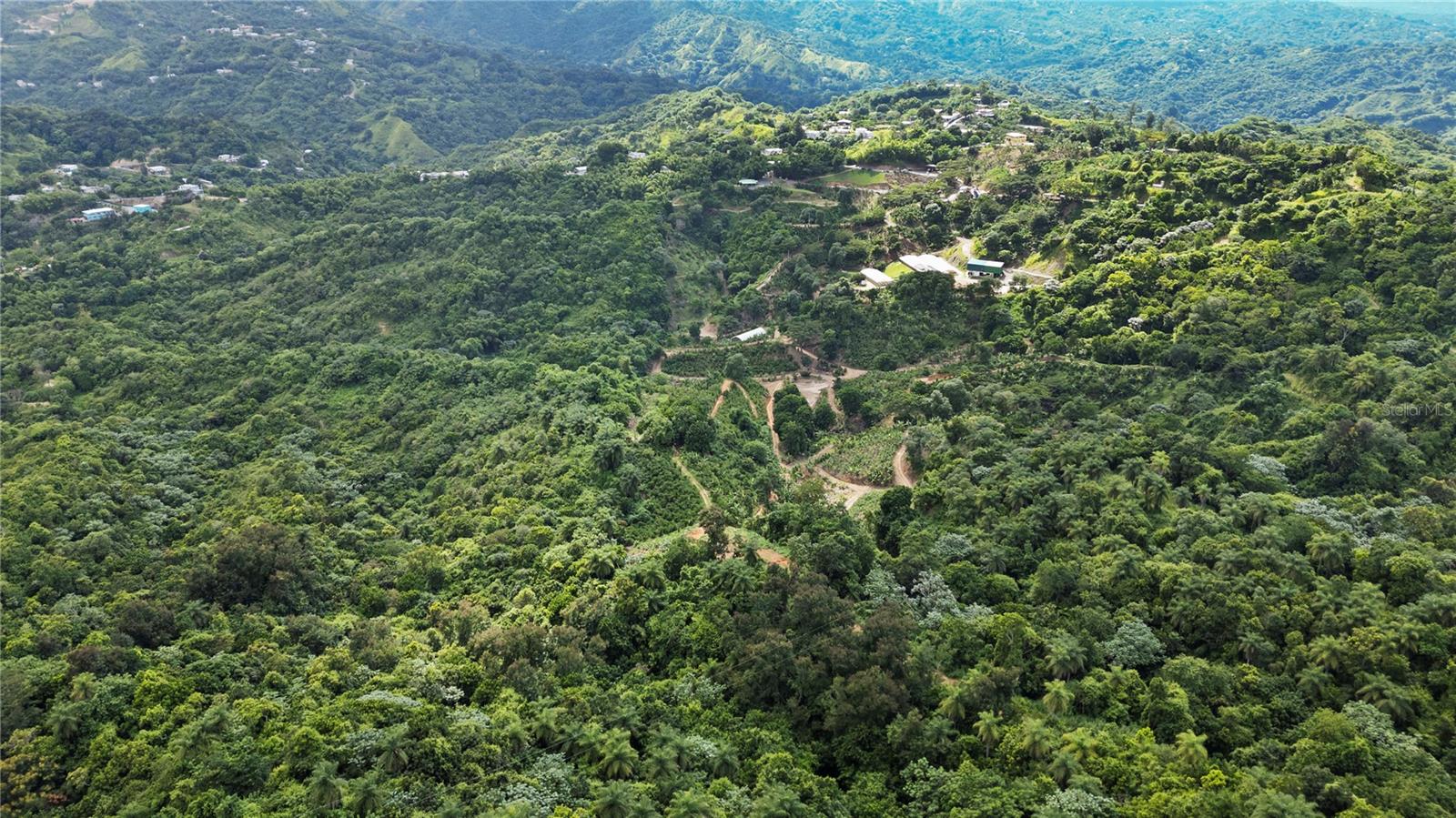BO. HOYOS PLANES - Residential
