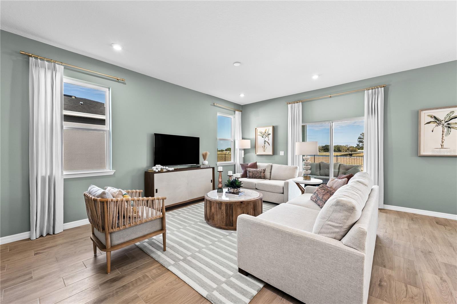 WYNNSTONE - Residential