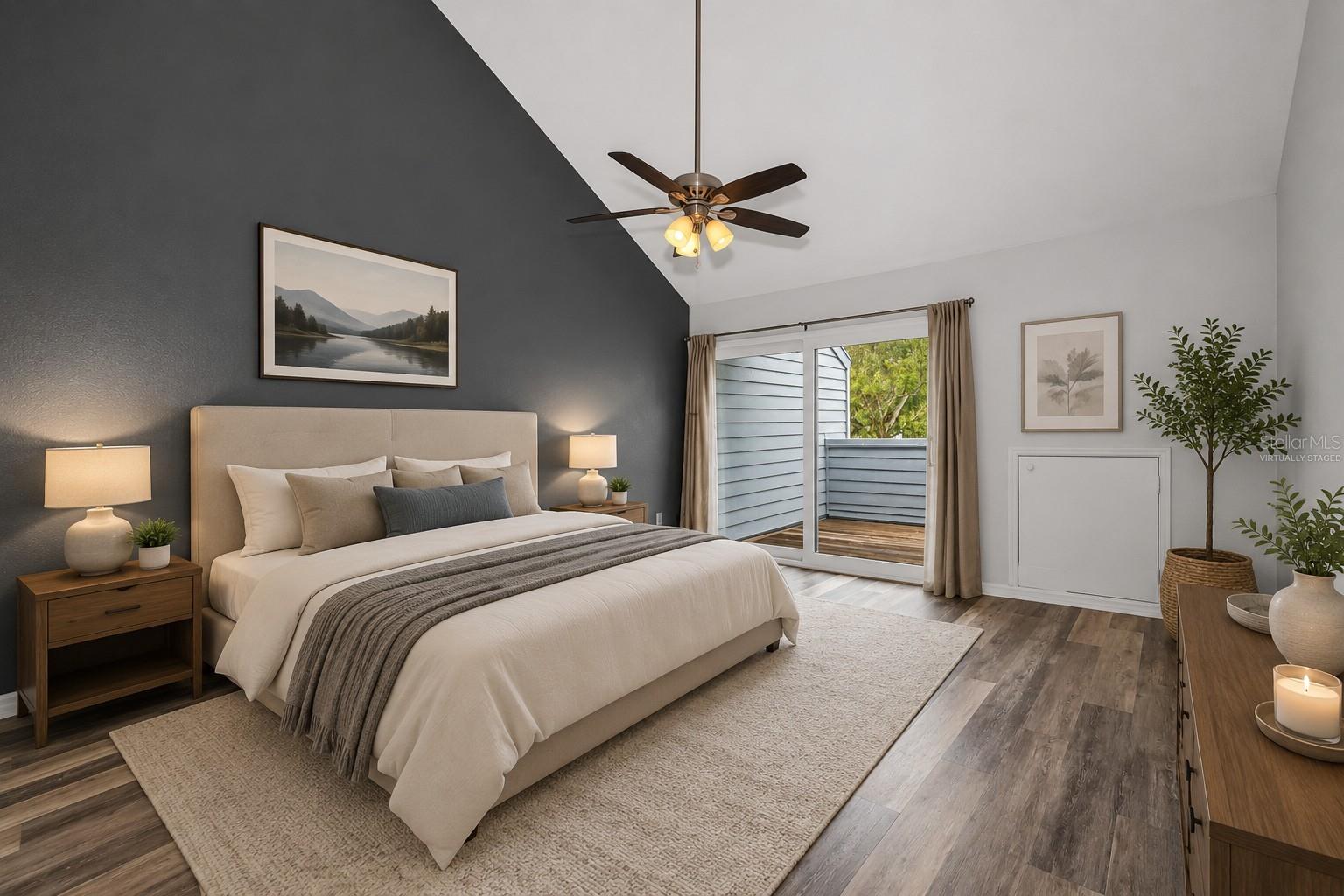 LINKS THE CONDO - Residential