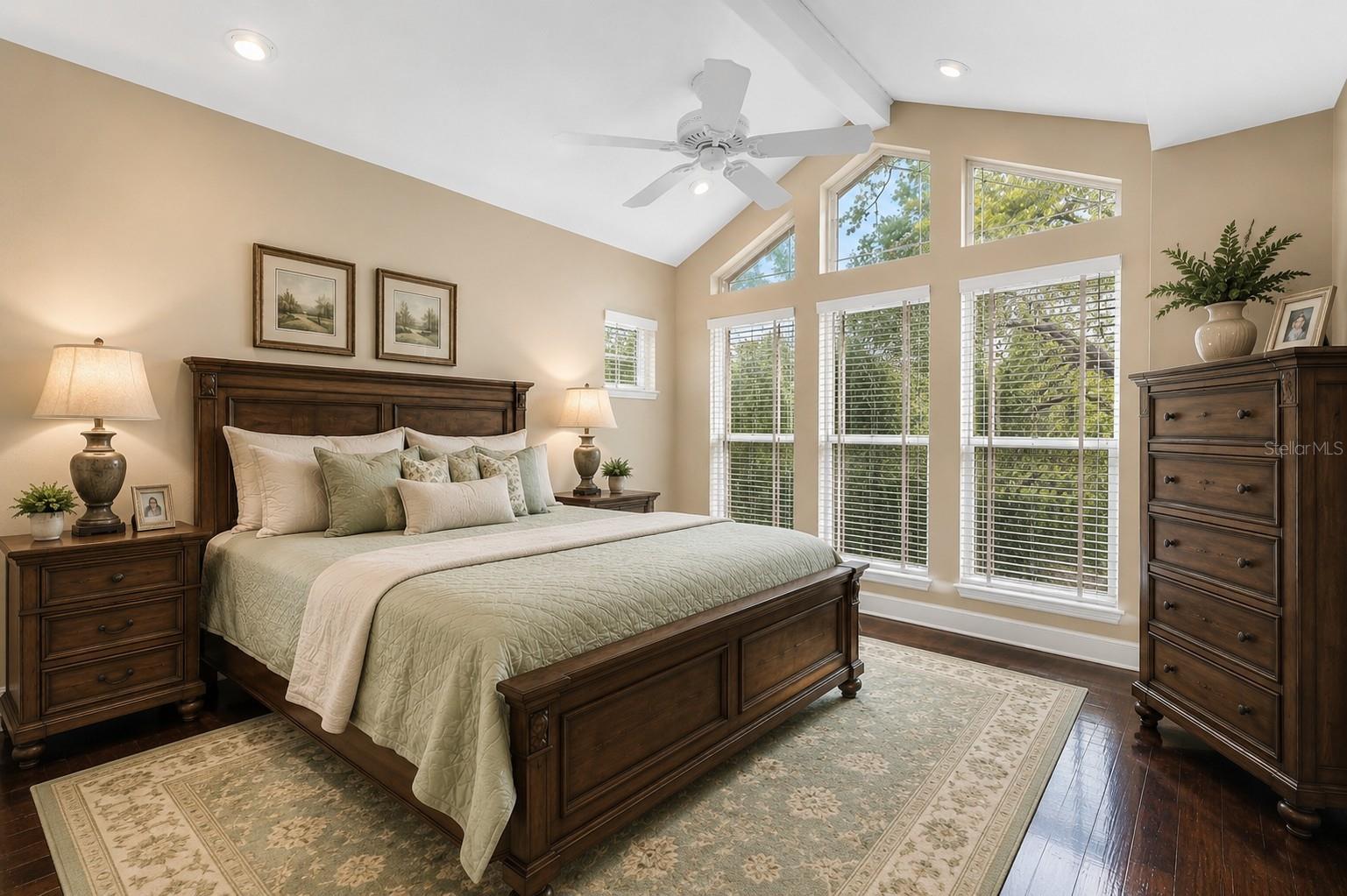 CARLTON ESTATES A PT REP OF LT 7 - Residential