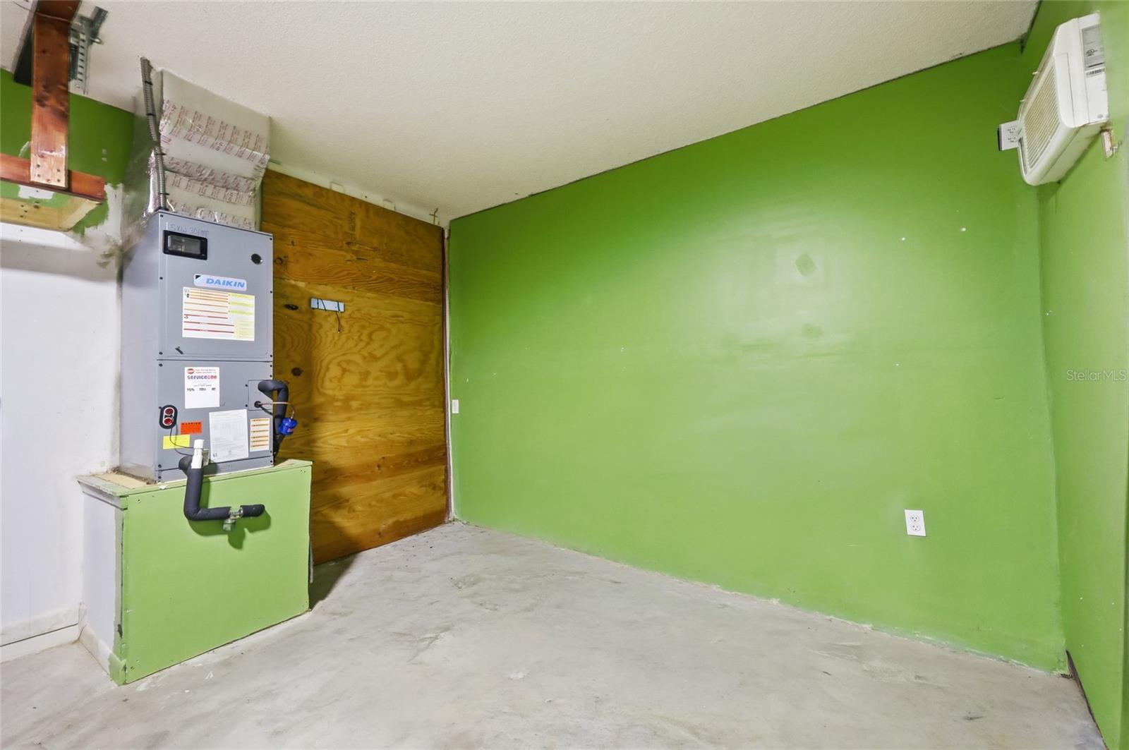 DELTONA LAKES UNIT 62 - Residential