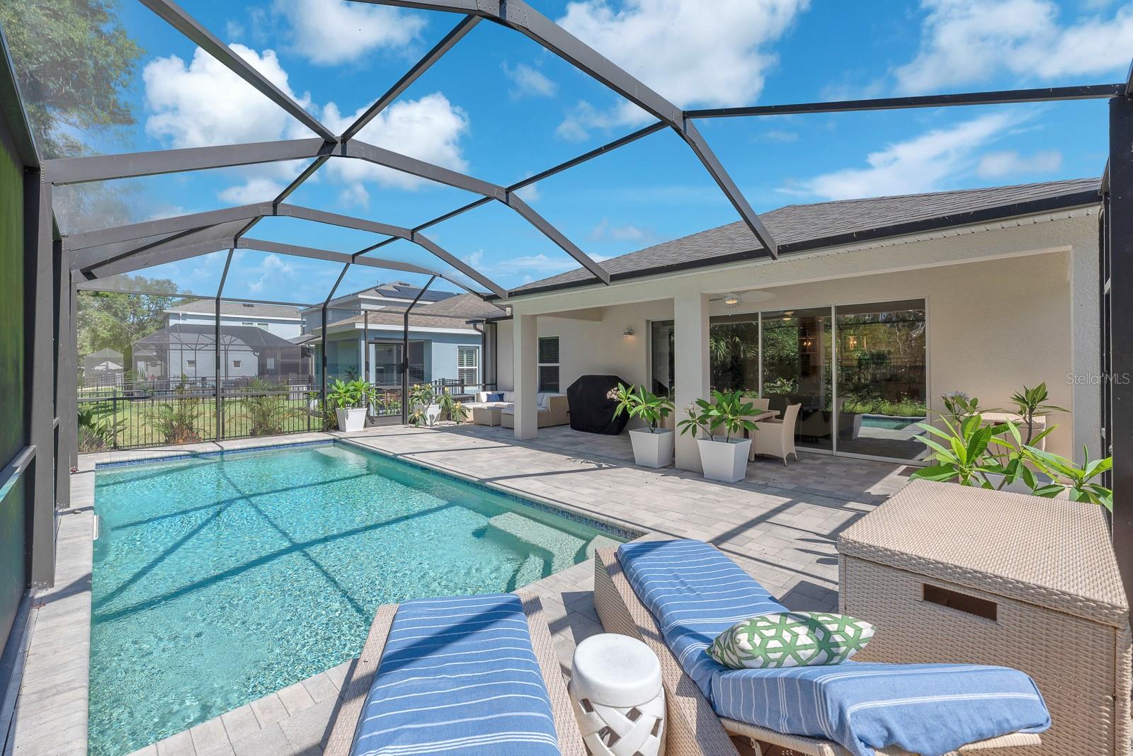 SANDHILL RDG - Residential