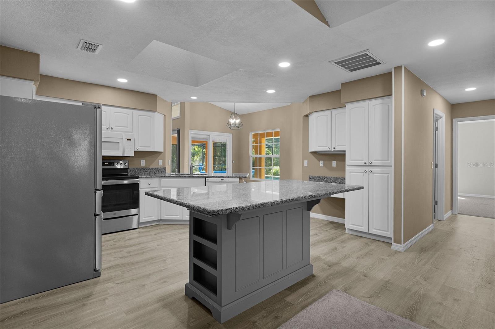 RAINBOW SPRINGS COUNTRY CLUB - Residential