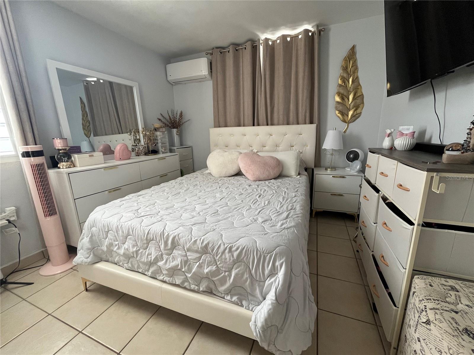 URB. ARBOLEDA - Residential