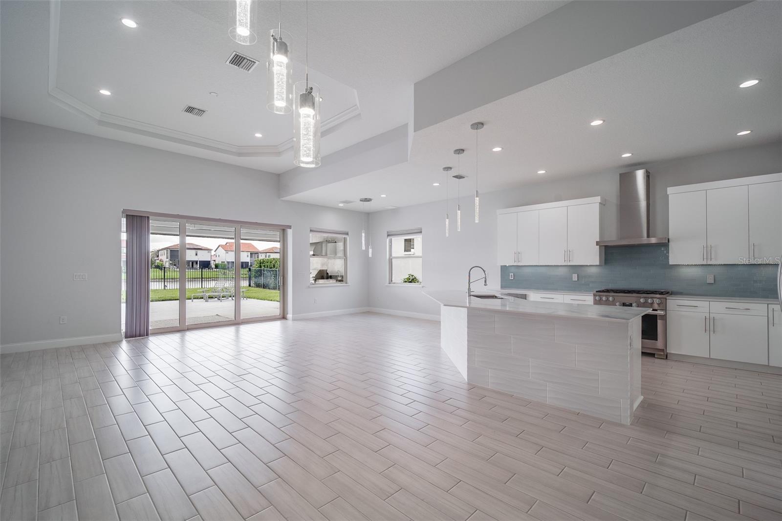 ROYAL CYPRESS PRESERVE PH 2 - Residential