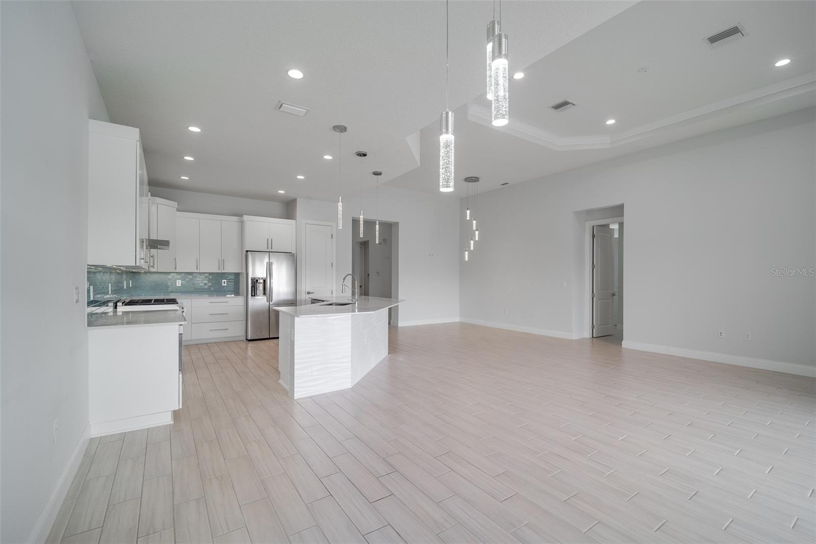 ROYAL CYPRESS PRESERVE PH 2 - Residential