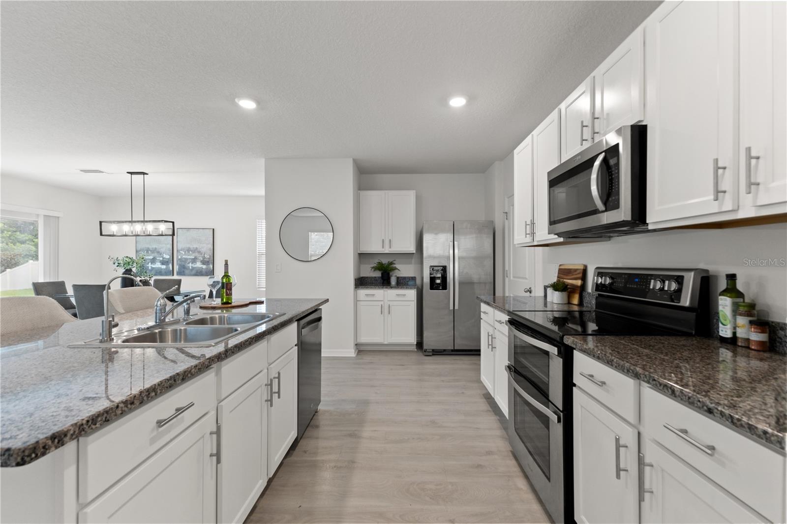 WAVERLY VILLAGE - Residential