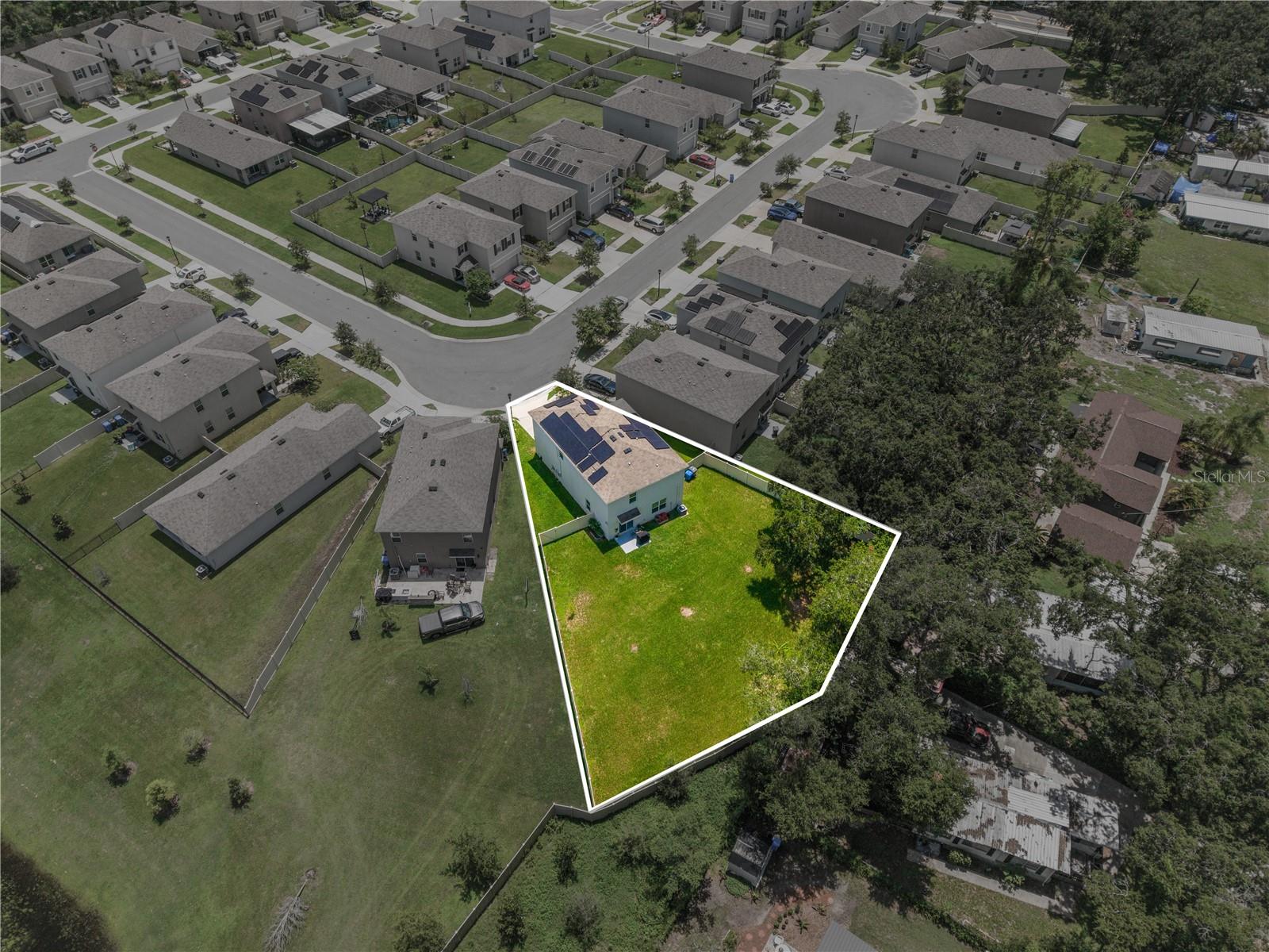 WAVERLY VILLAGE - Residential
