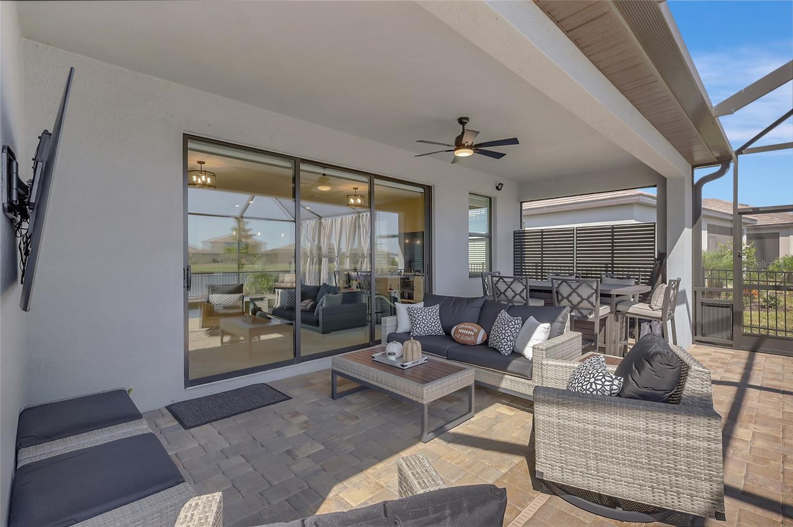 LORRAINE LAKES PH I - Residential