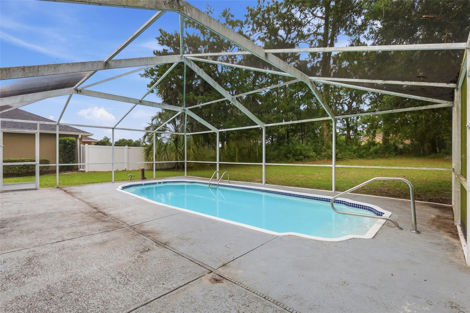 KINGSLAND COUNTRY ESTATE - Residential