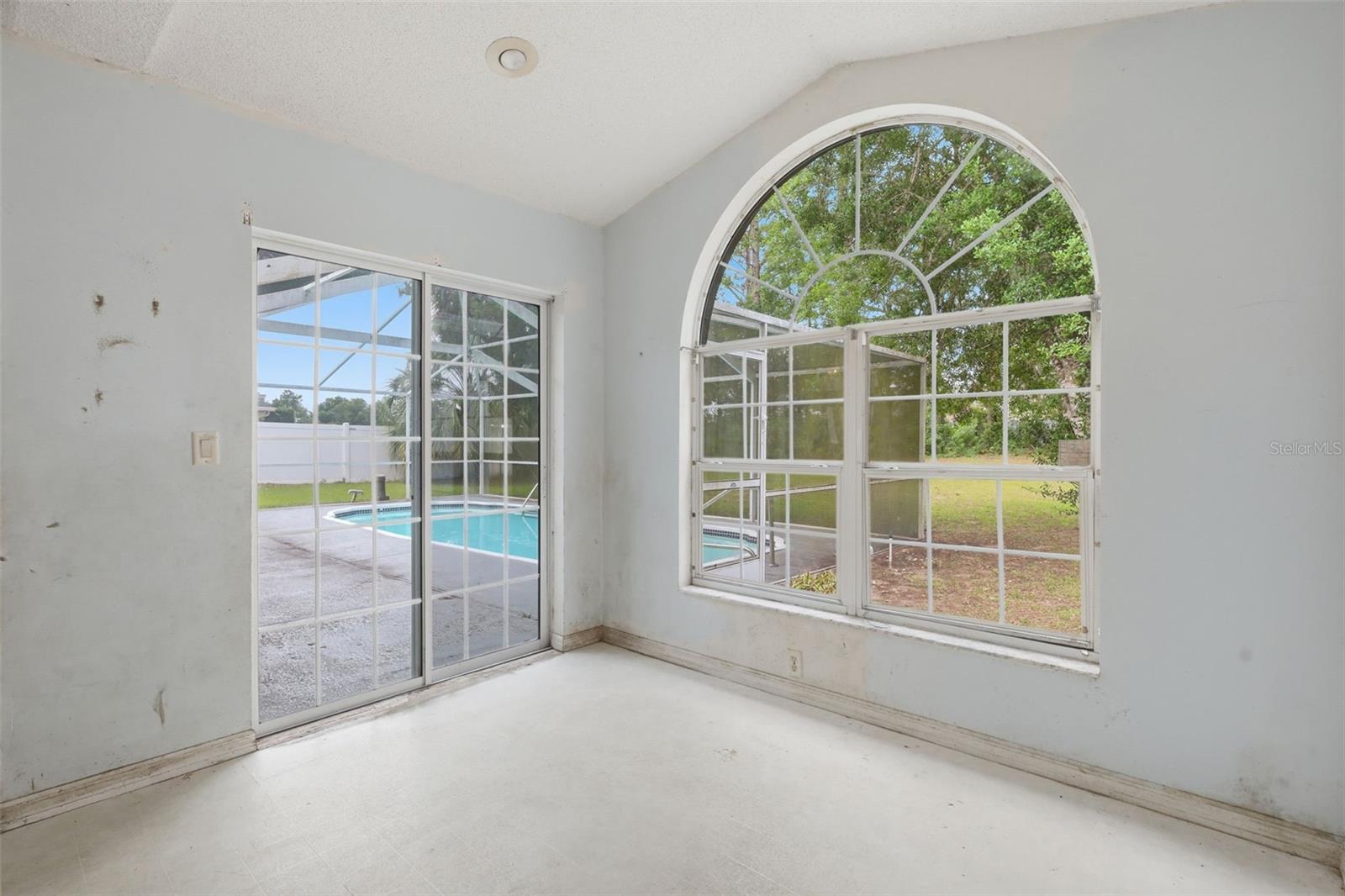 KINGSLAND COUNTRY ESTATE - Residential
