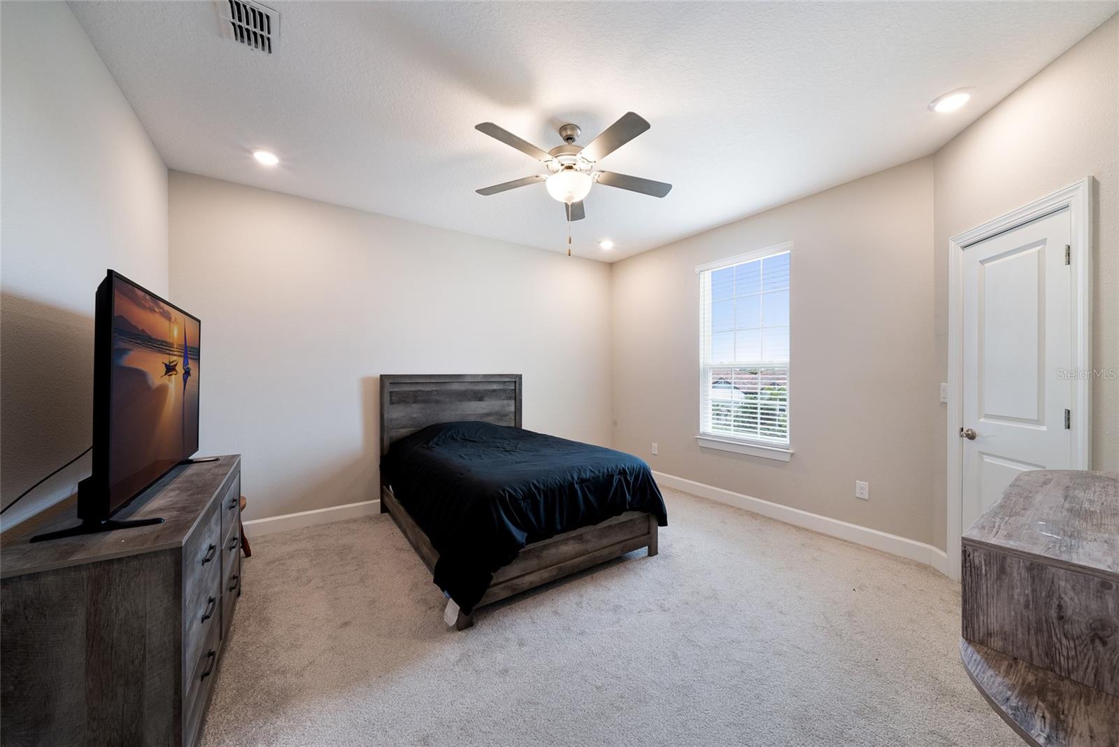 SAVANNA AT LAKEWOOD RANCH PH III 3ABD - Residential