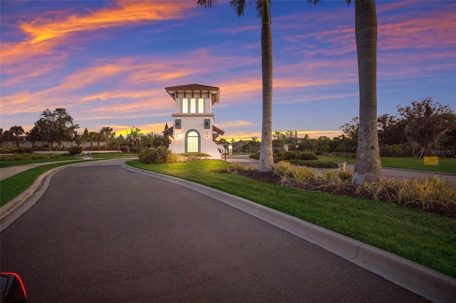 SAVANNA AT LAKEWOOD RANCH PH III 3ABD - Residential