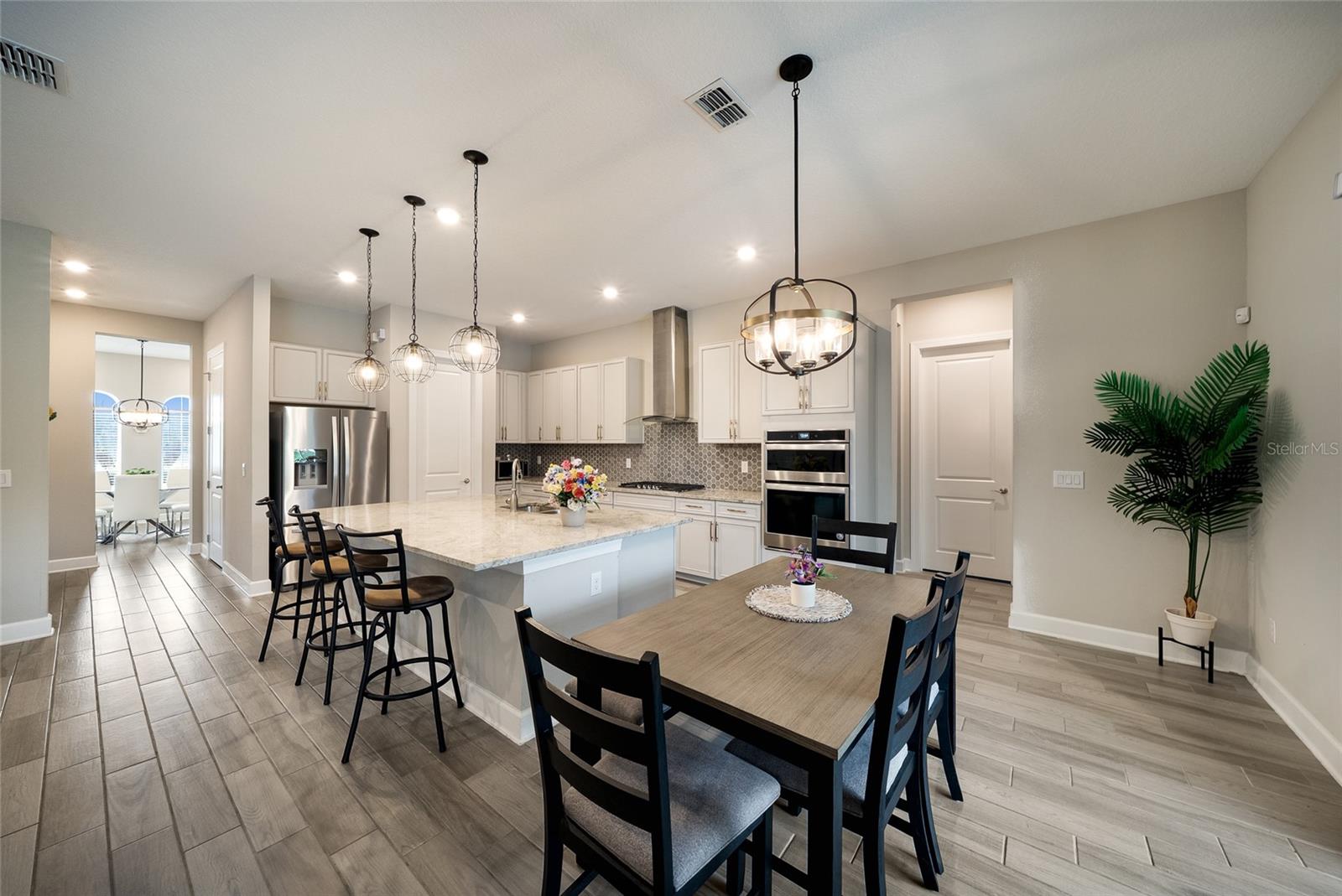 SAVANNA AT LAKEWOOD RANCH PH III 3ABD - Residential