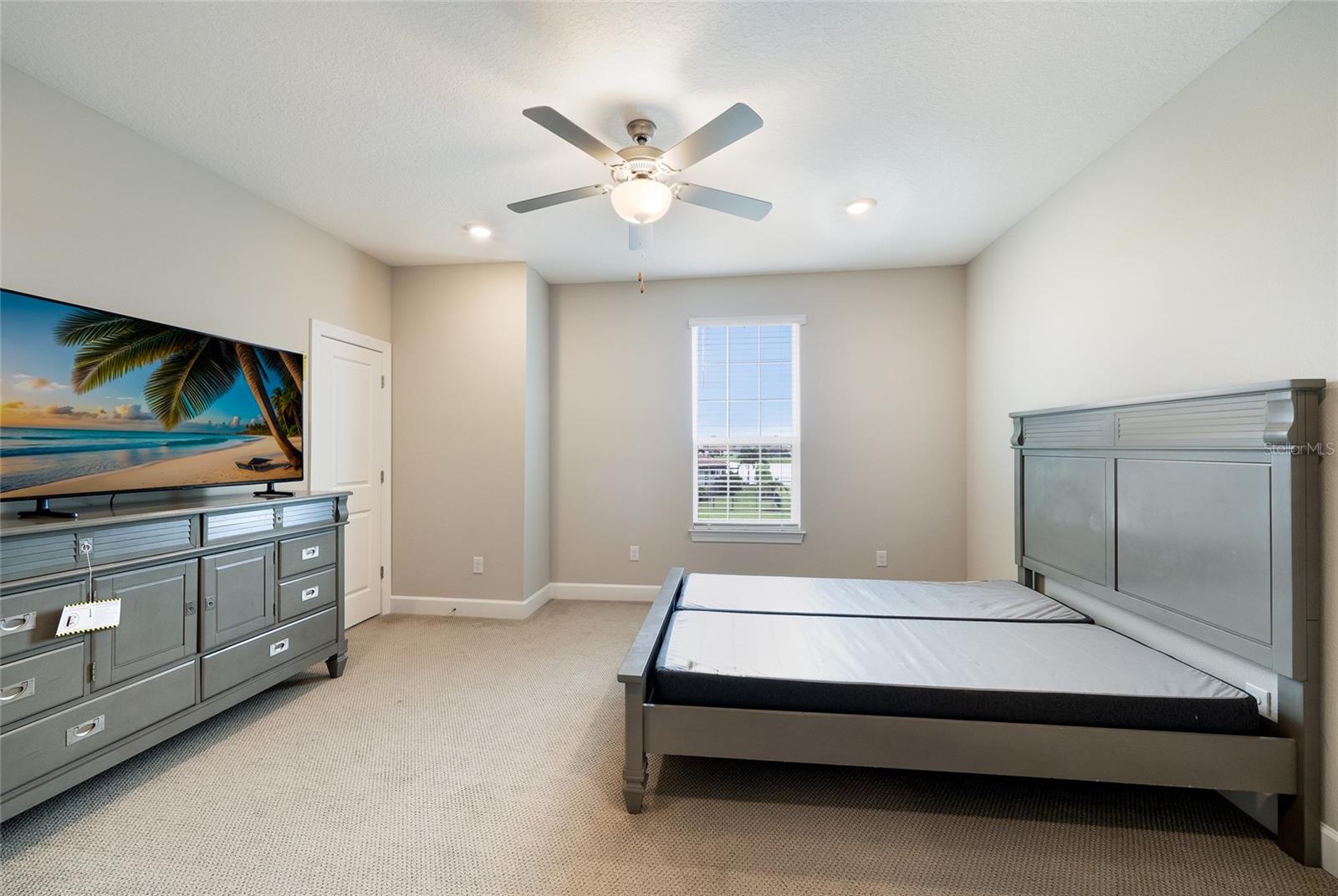 SAVANNA AT LAKEWOOD RANCH PH III 3ABD - Residential