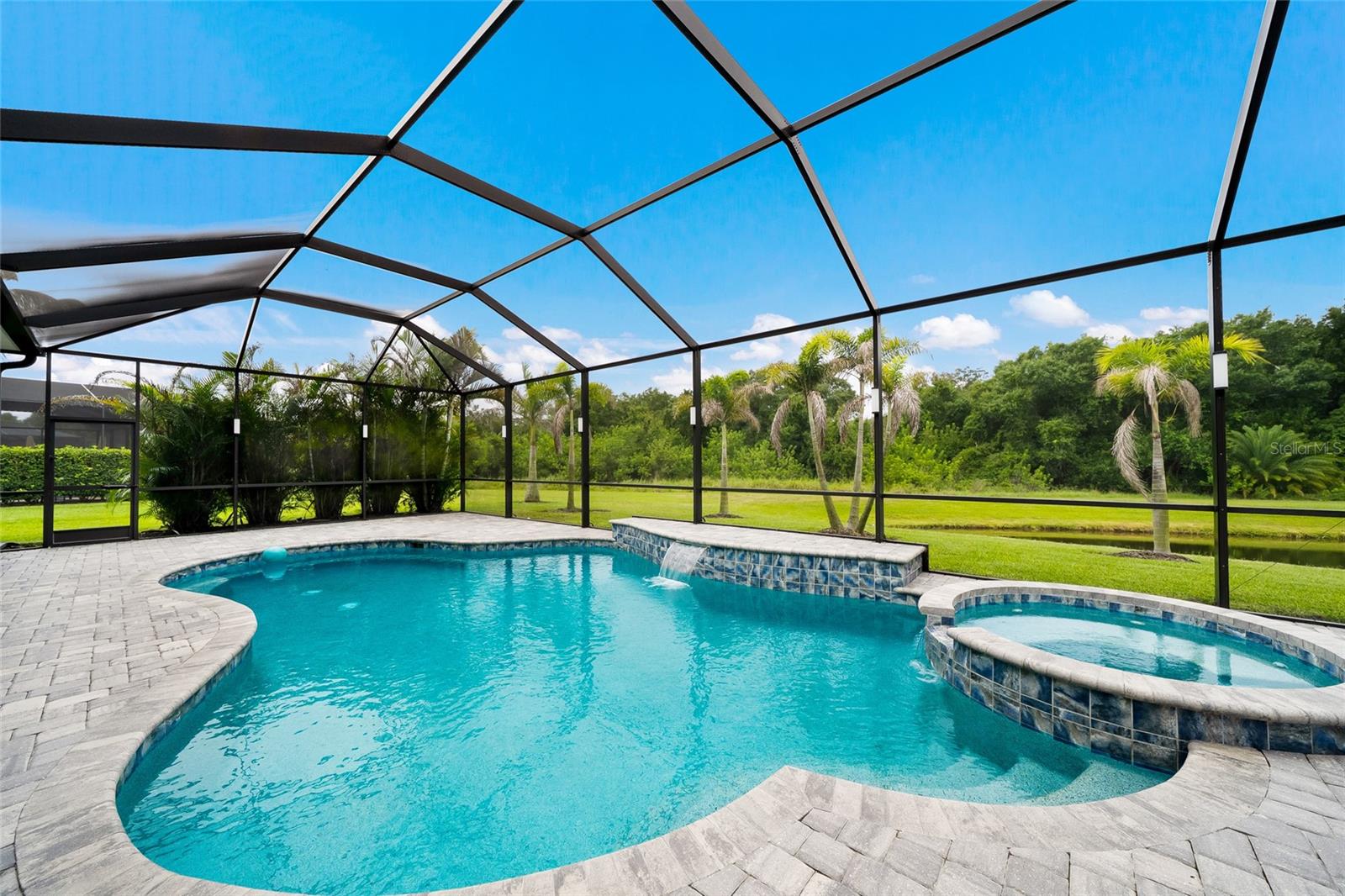 SAVANNA AT LAKEWOOD RANCH PH III 3ABD - Residential