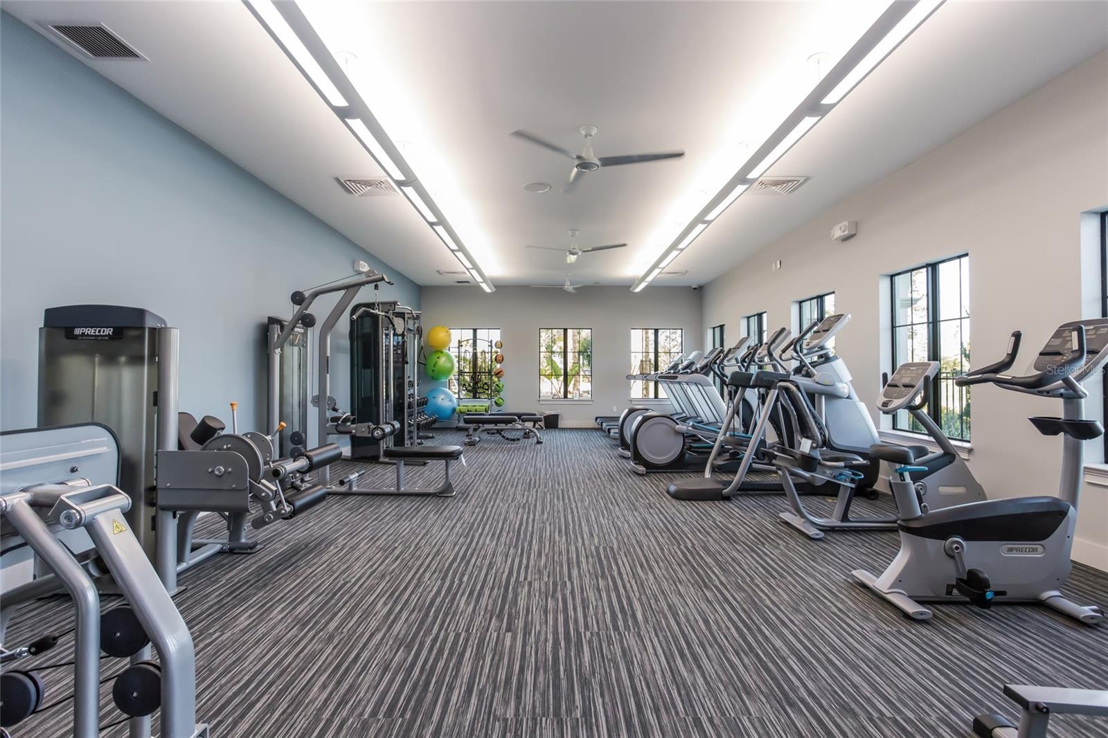 SAVANNA AT LAKEWOOD RANCH PH III 3ABD - Residential