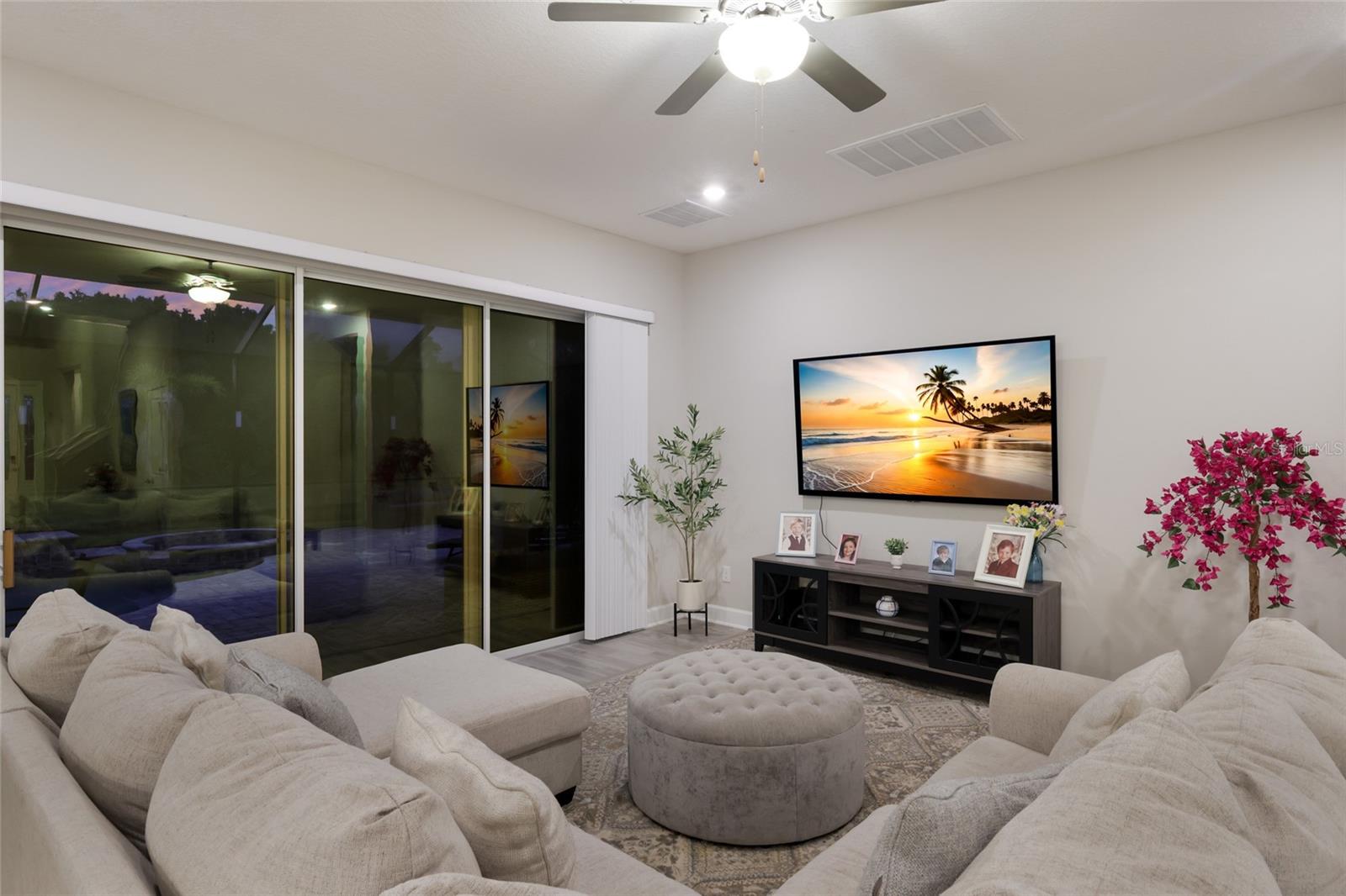 SAVANNA AT LAKEWOOD RANCH PH III 3ABD - Residential