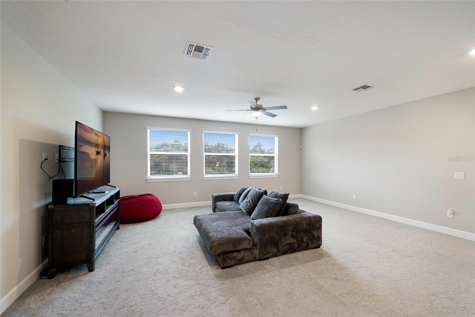 SAVANNA AT LAKEWOOD RANCH PH III 3ABD - Residential