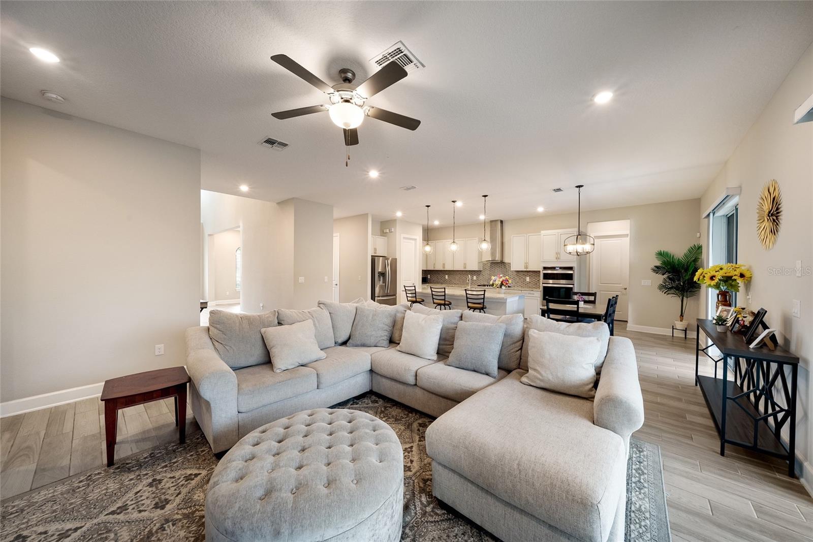 SAVANNA AT LAKEWOOD RANCH PH III 3ABD - Residential