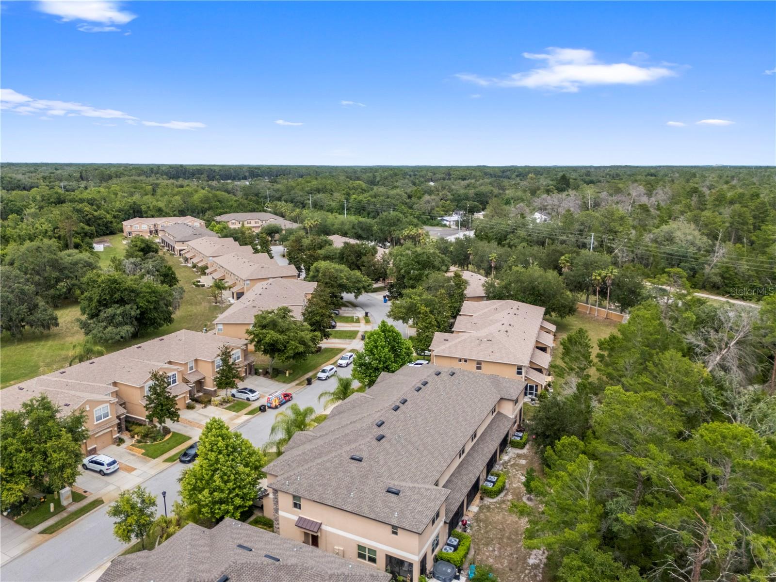 VENTANA TWNHMS AT WATERS EDGE - Residential