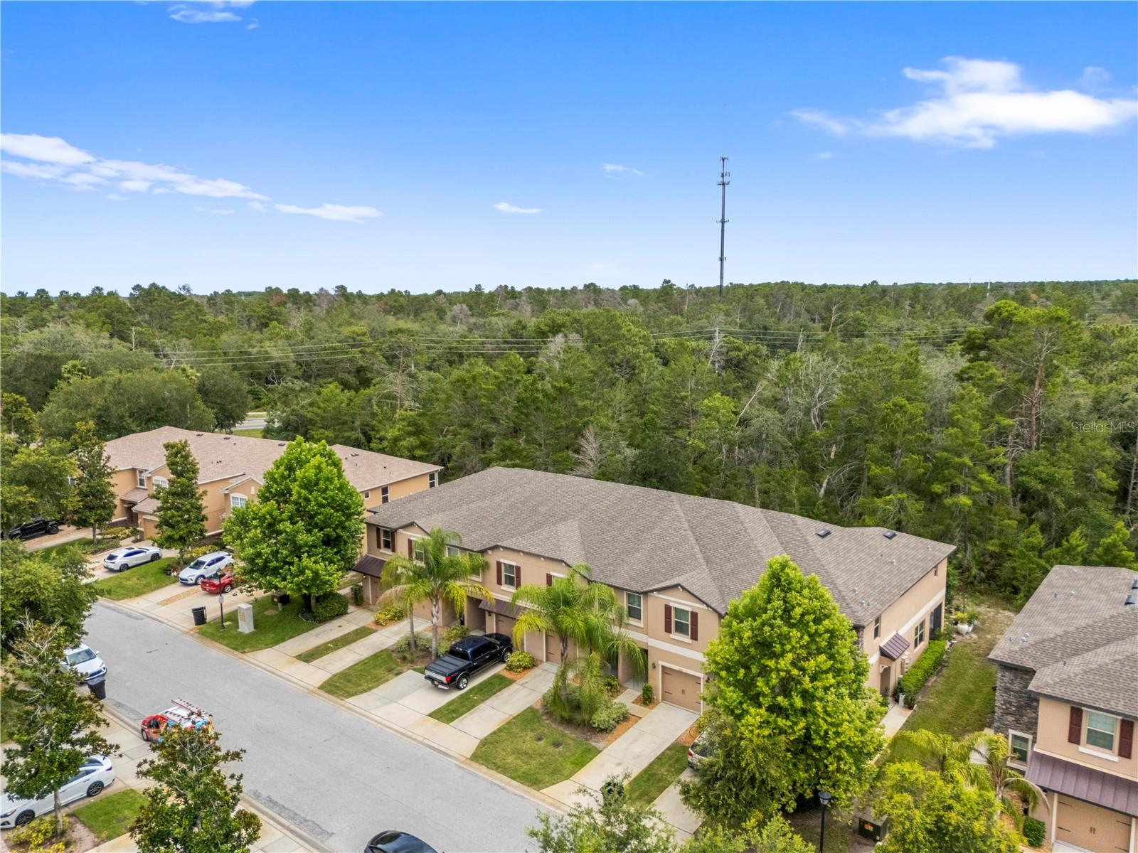 VENTANA TWNHMS AT WATERS EDGE - Residential