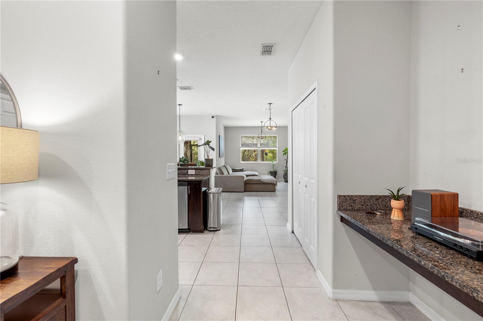 VENTANA TWNHMS AT WATERS EDGE - Residential