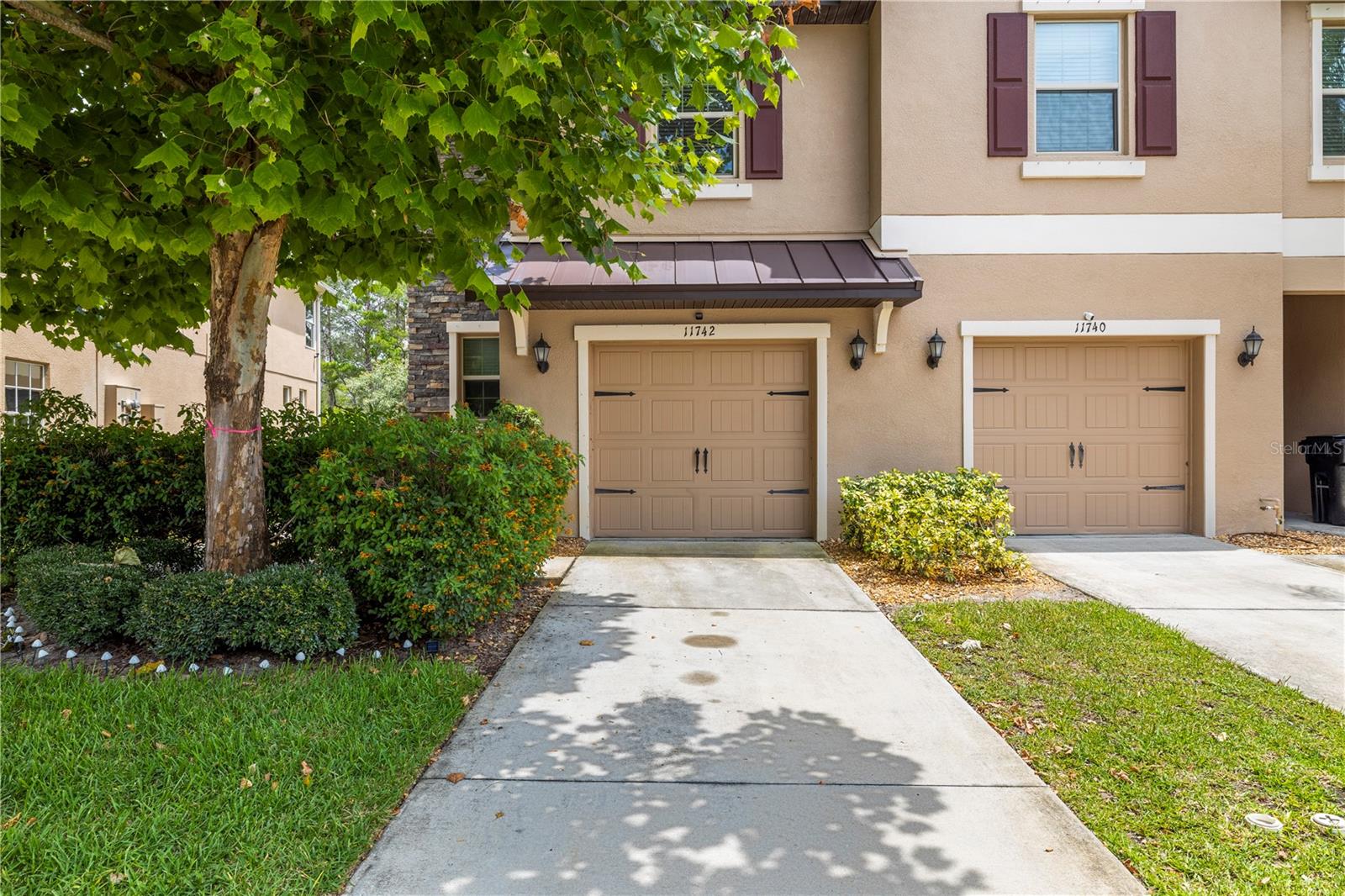 VENTANA TWNHMS AT WATERS EDGE - Residential