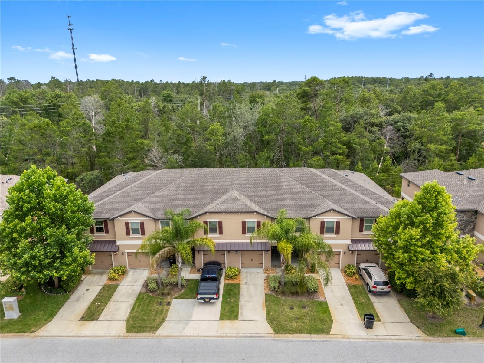 VENTANA TWNHMS AT WATERS EDGE - Residential