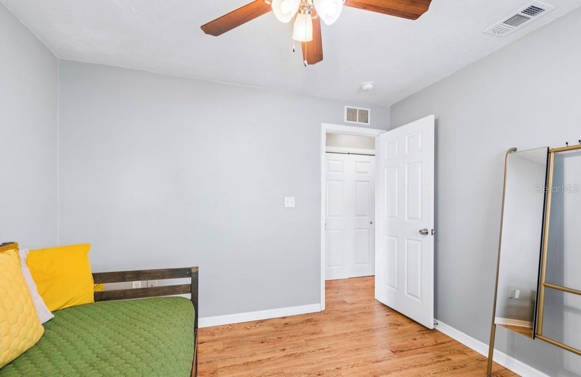 HARRIS SCHOOL SUB 2 - Residential