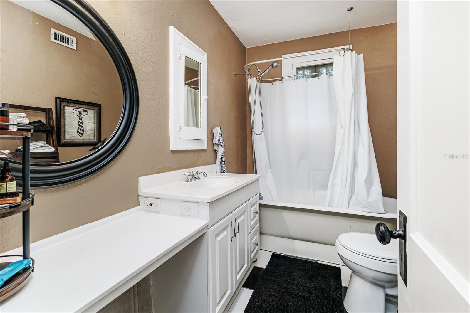 CLEVELAND HEIGHTS - Residential