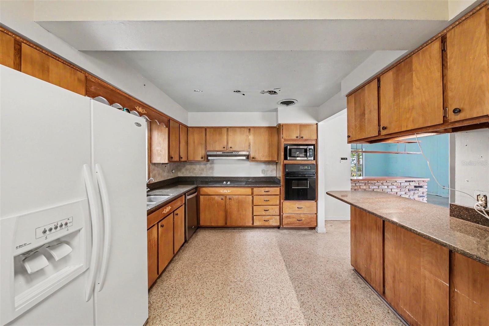 FAIRLANE ESTATES SEC 1 REP - Residential