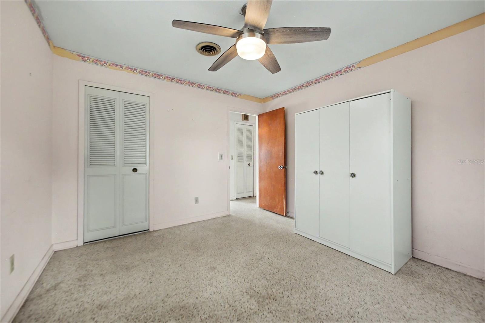 FAIRLANE ESTATES SEC 1 REP - Residential